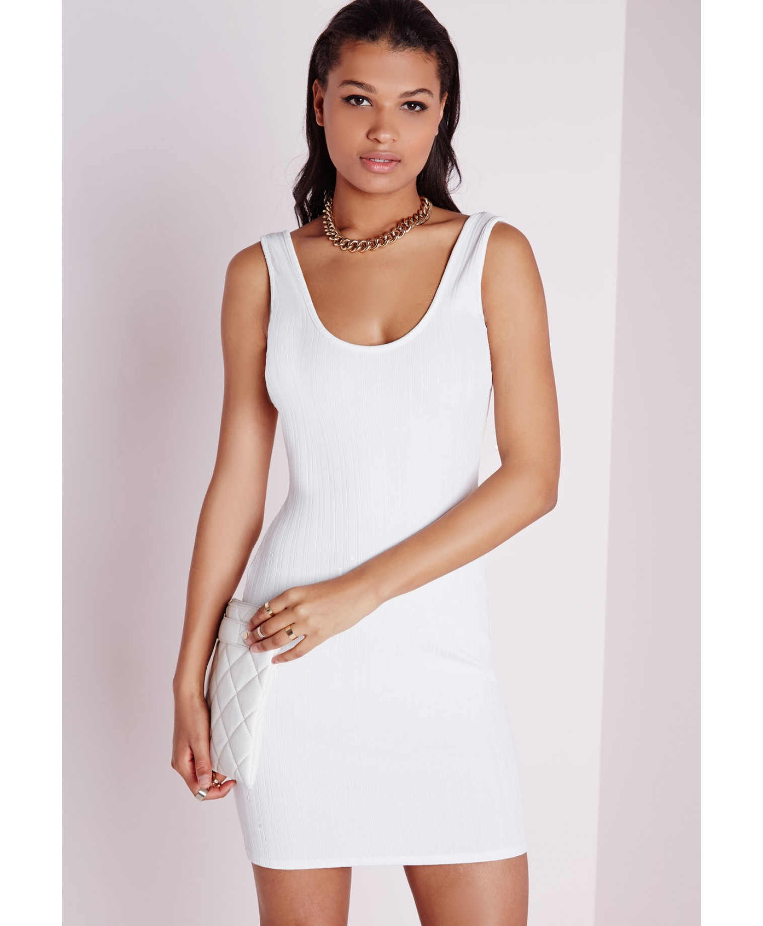 white scoop neck bodycon dress