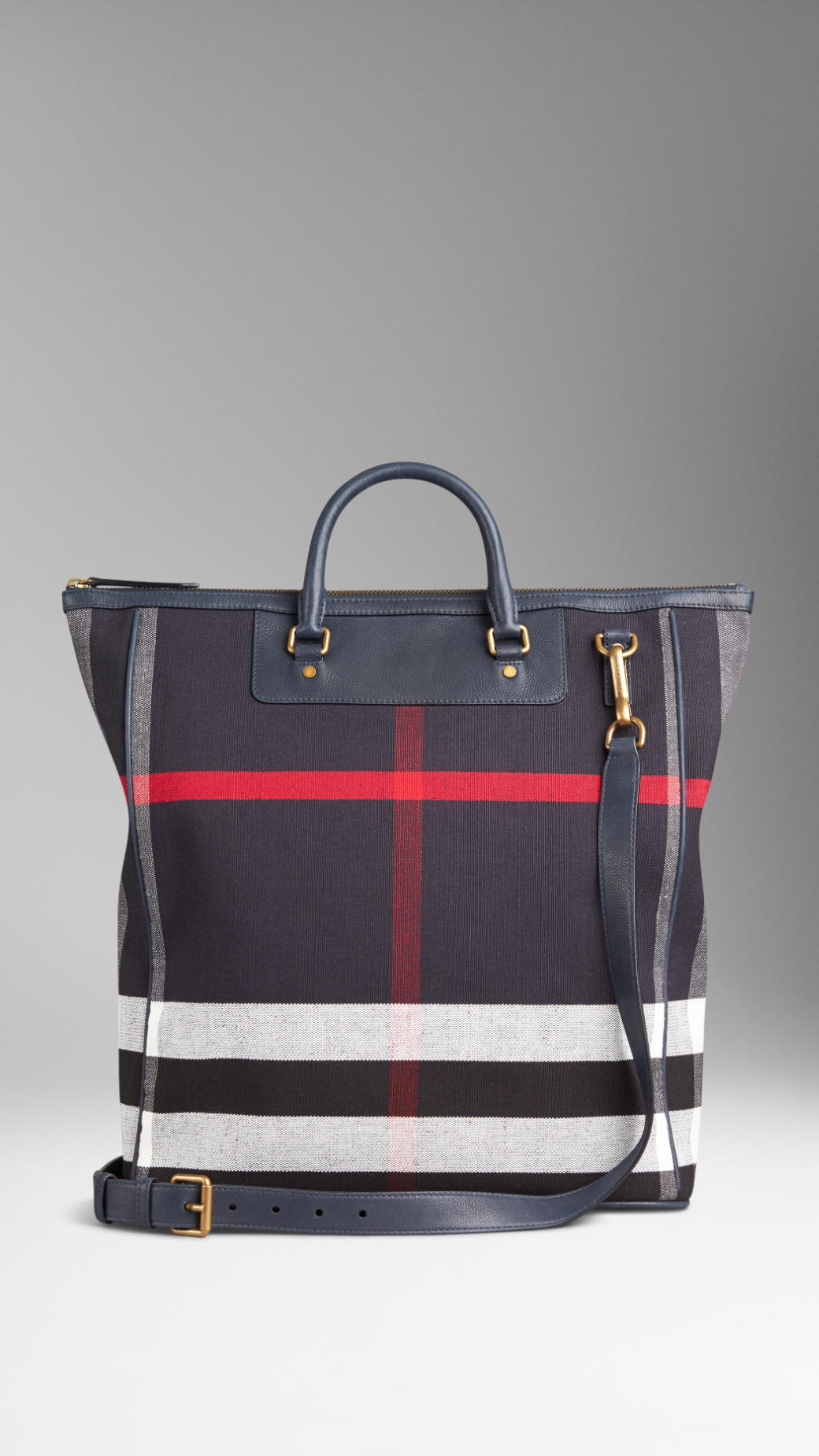 Burberry Large Canvas Check And Leather Tote Bag in Navy (Blue) for Men - Lyst