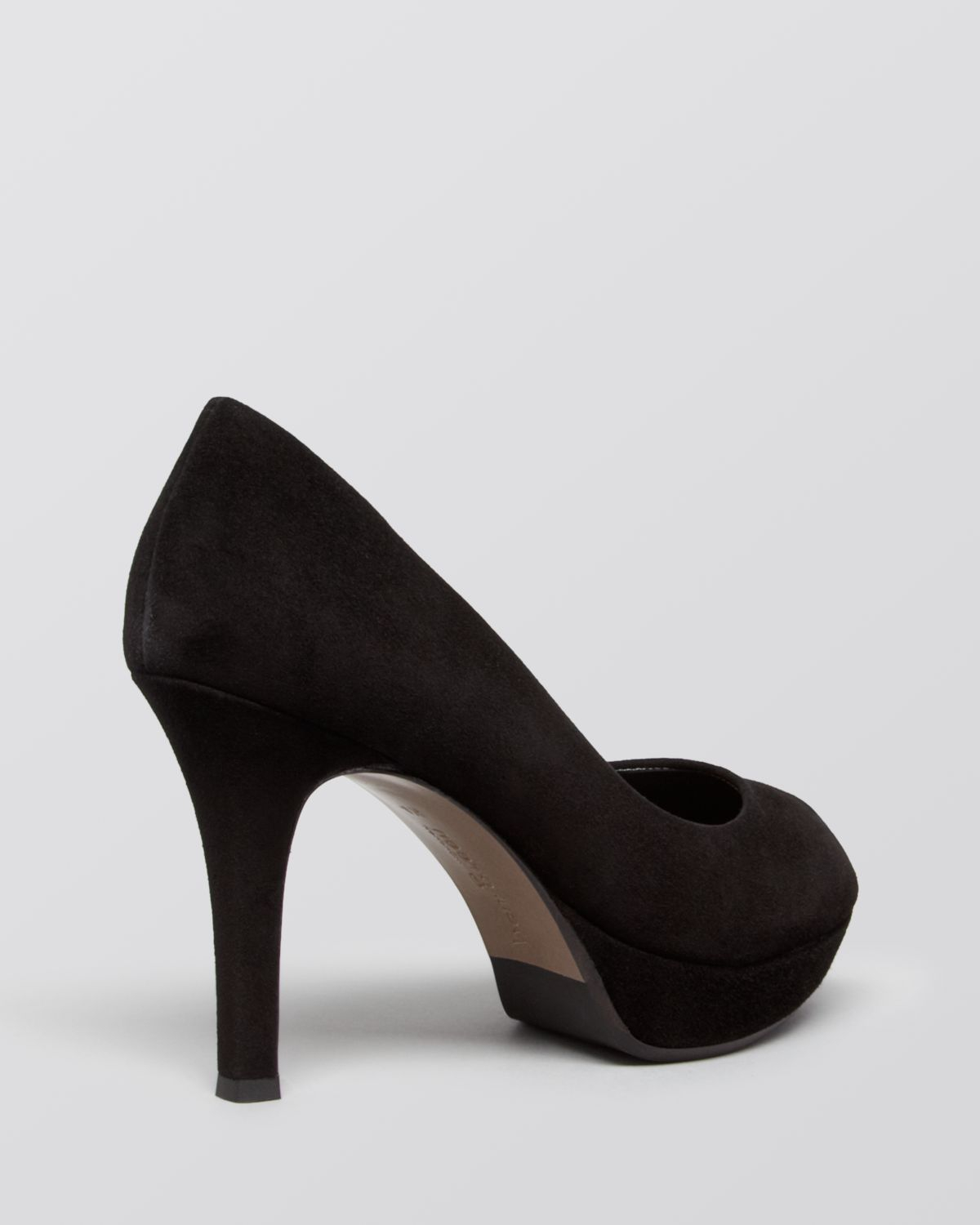 green platform pumps