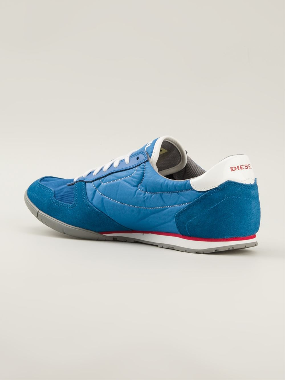 spin shoes sneakers