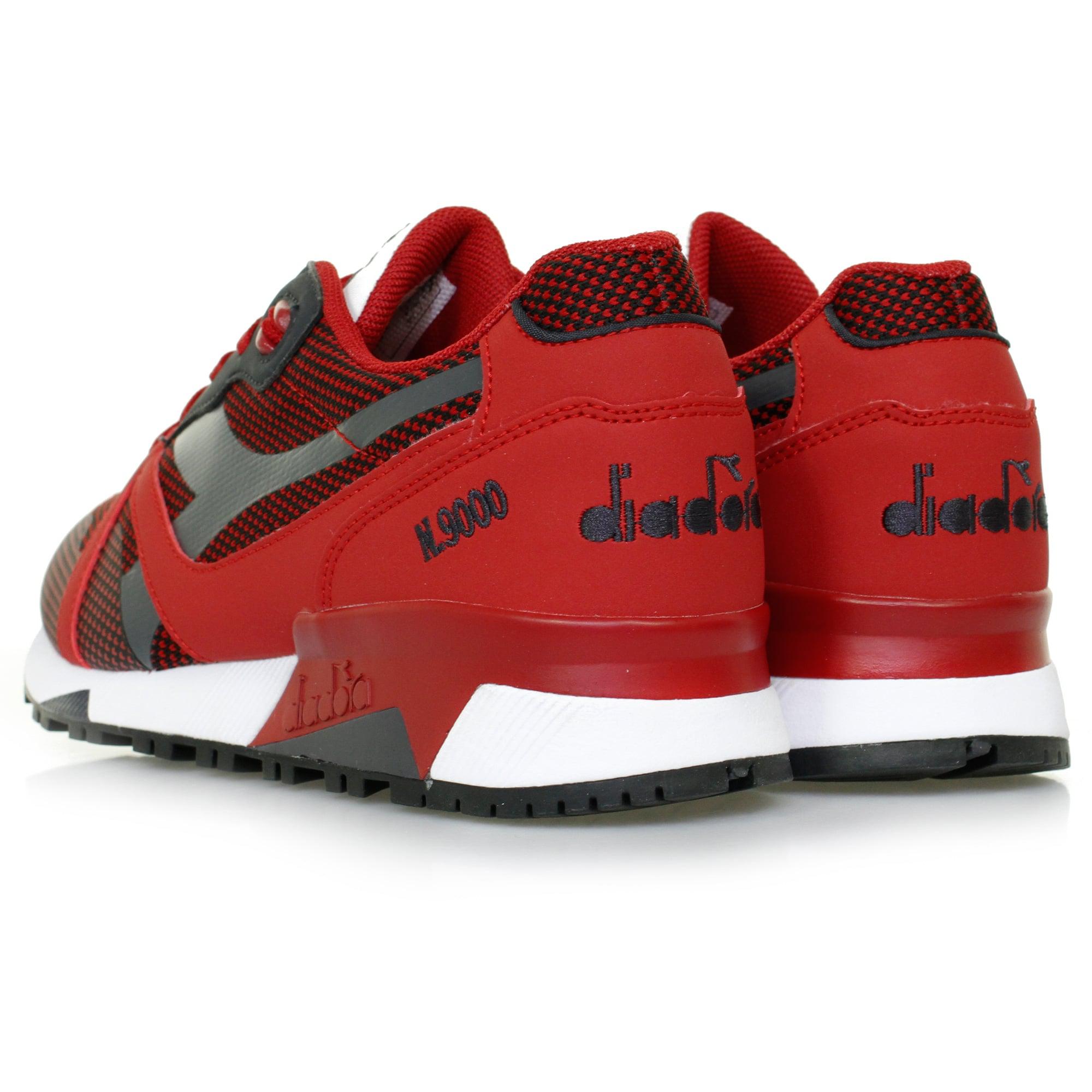 red diadora