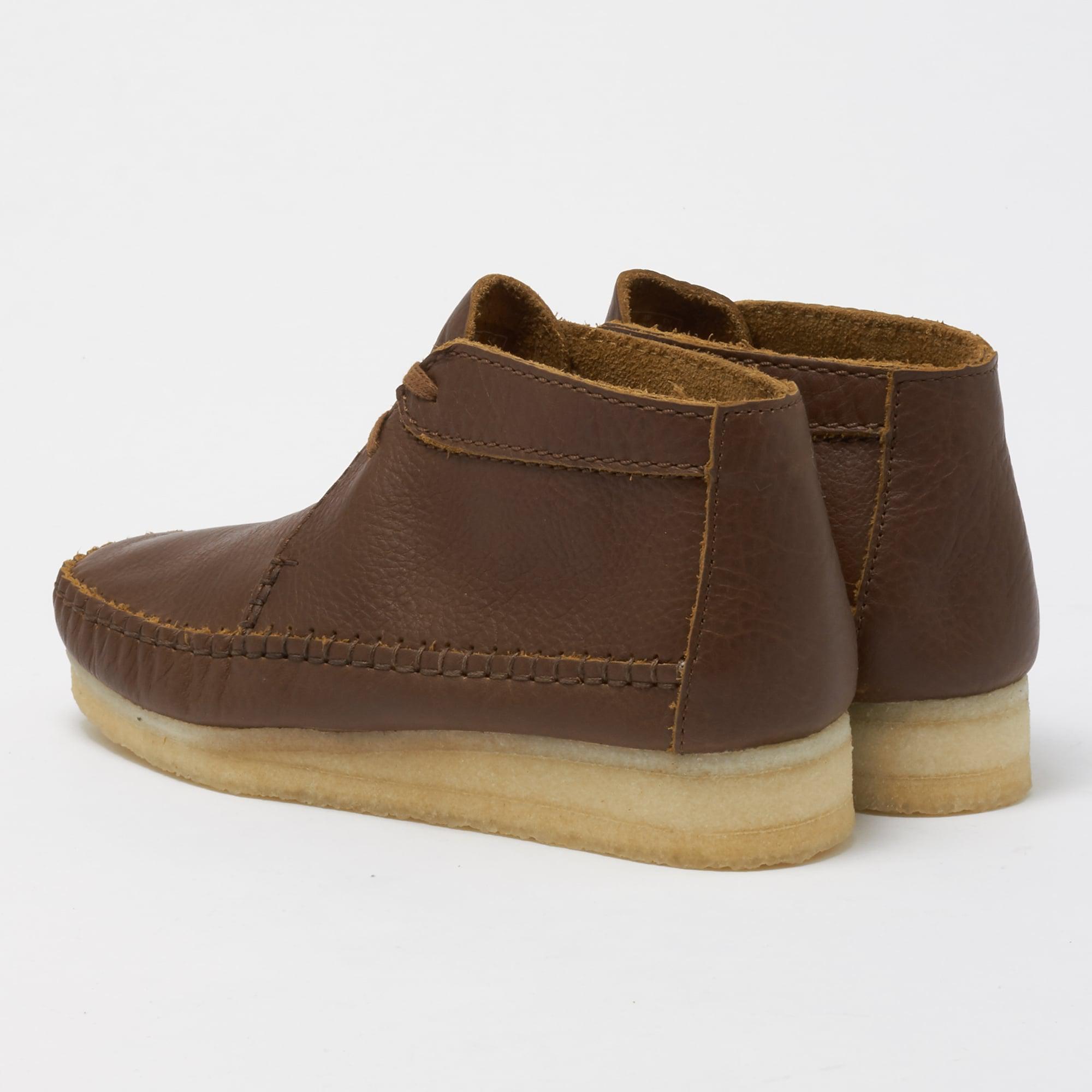 clarks weaver boot brown suede