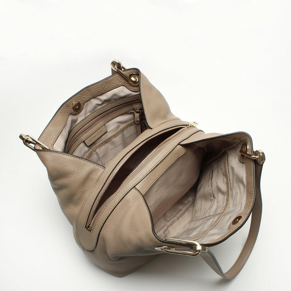 Michael Kors Raven Large Truffle Leather Shoulder Bag in Brown | Lyst