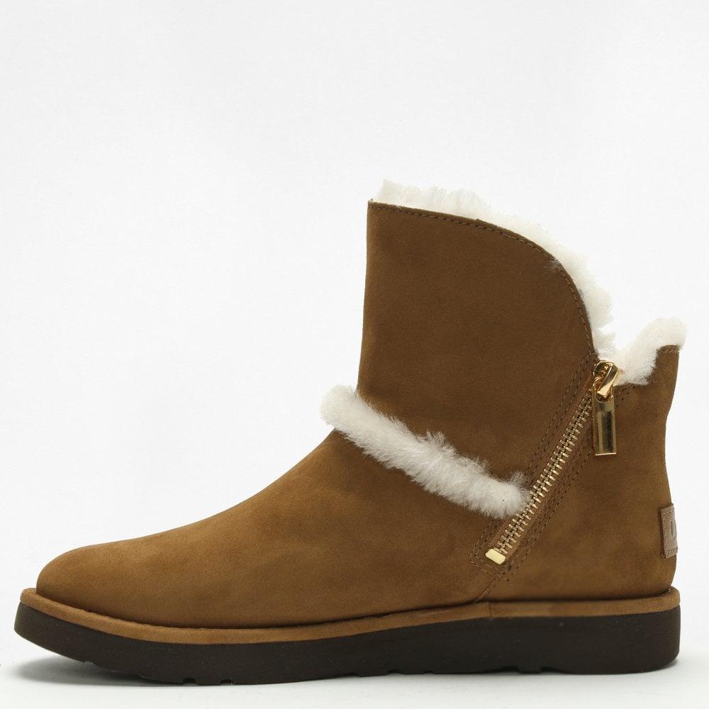 ugg luxe spill seam