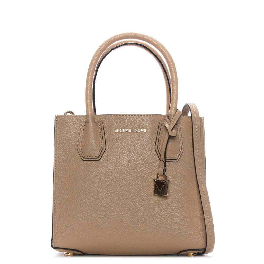 Michael Kors Mercer Medium Oyster Leather Messenger Bag in Beige Leather  (Natural) - Lyst