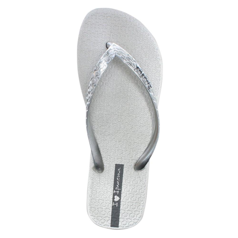 glam flip flops
