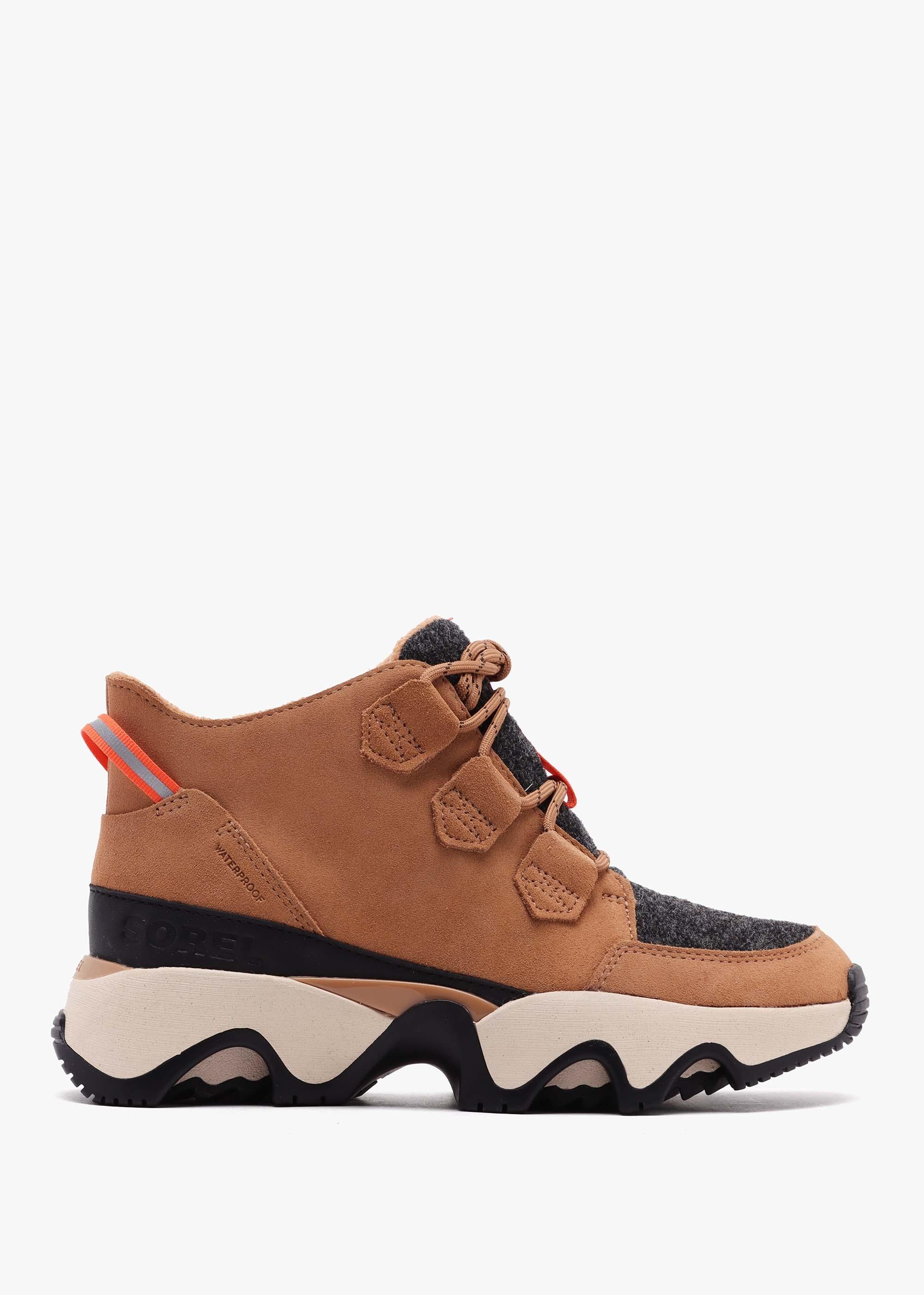 sorel kinetic trainers