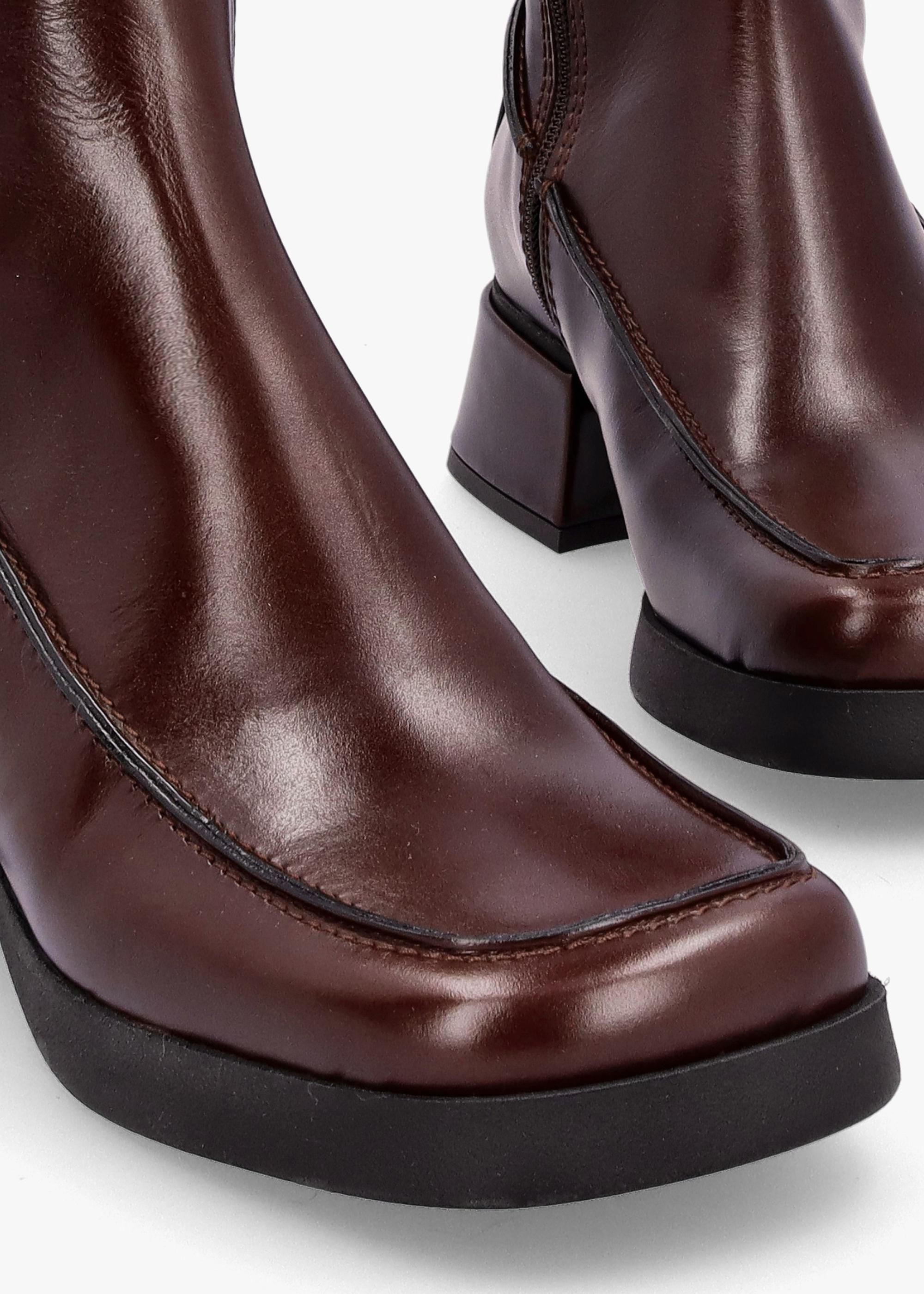 【関税込み】Miista ベージュ Alzira ブーツ Miista | Alzira Boots | Beige – The Norah Store