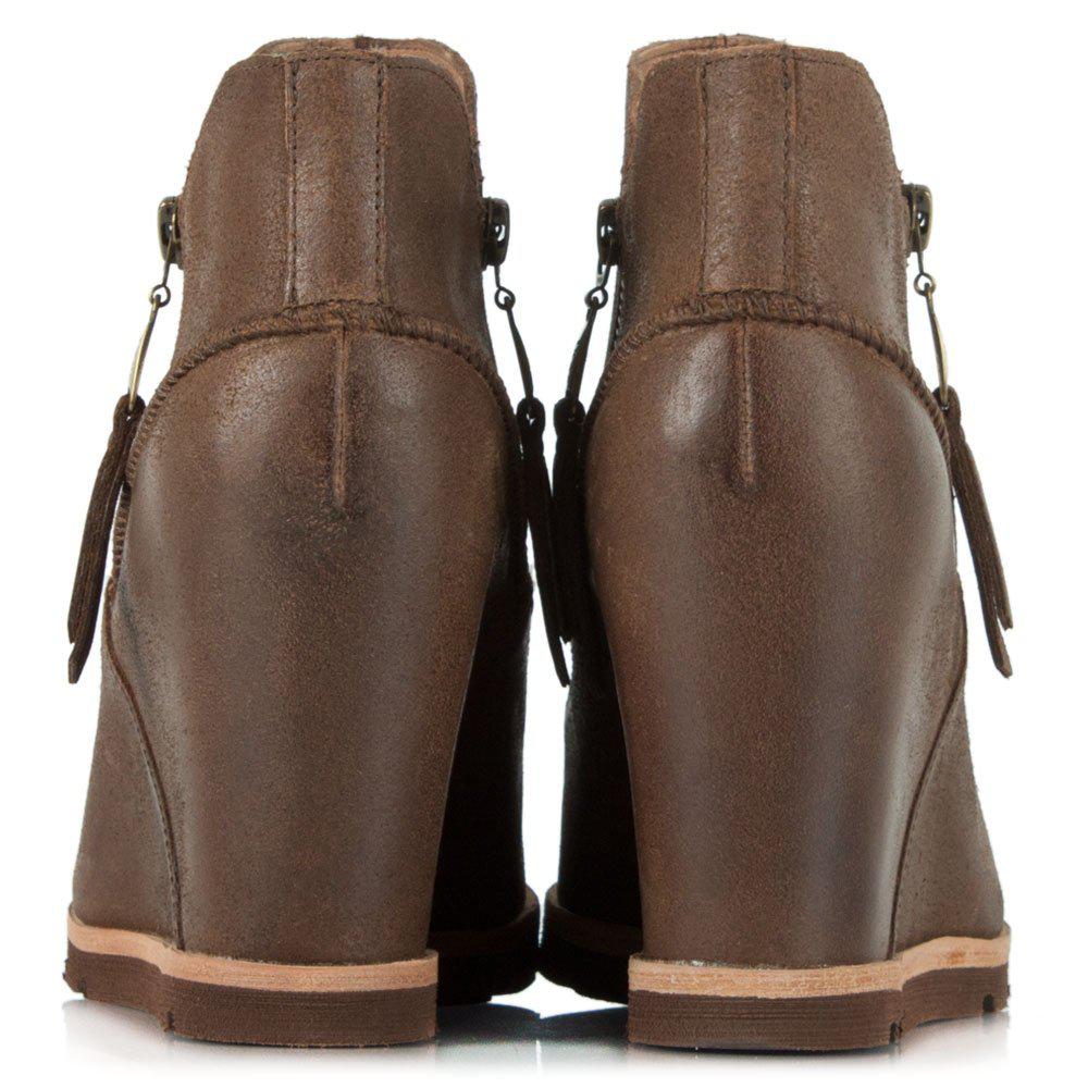 ugg myrna boots