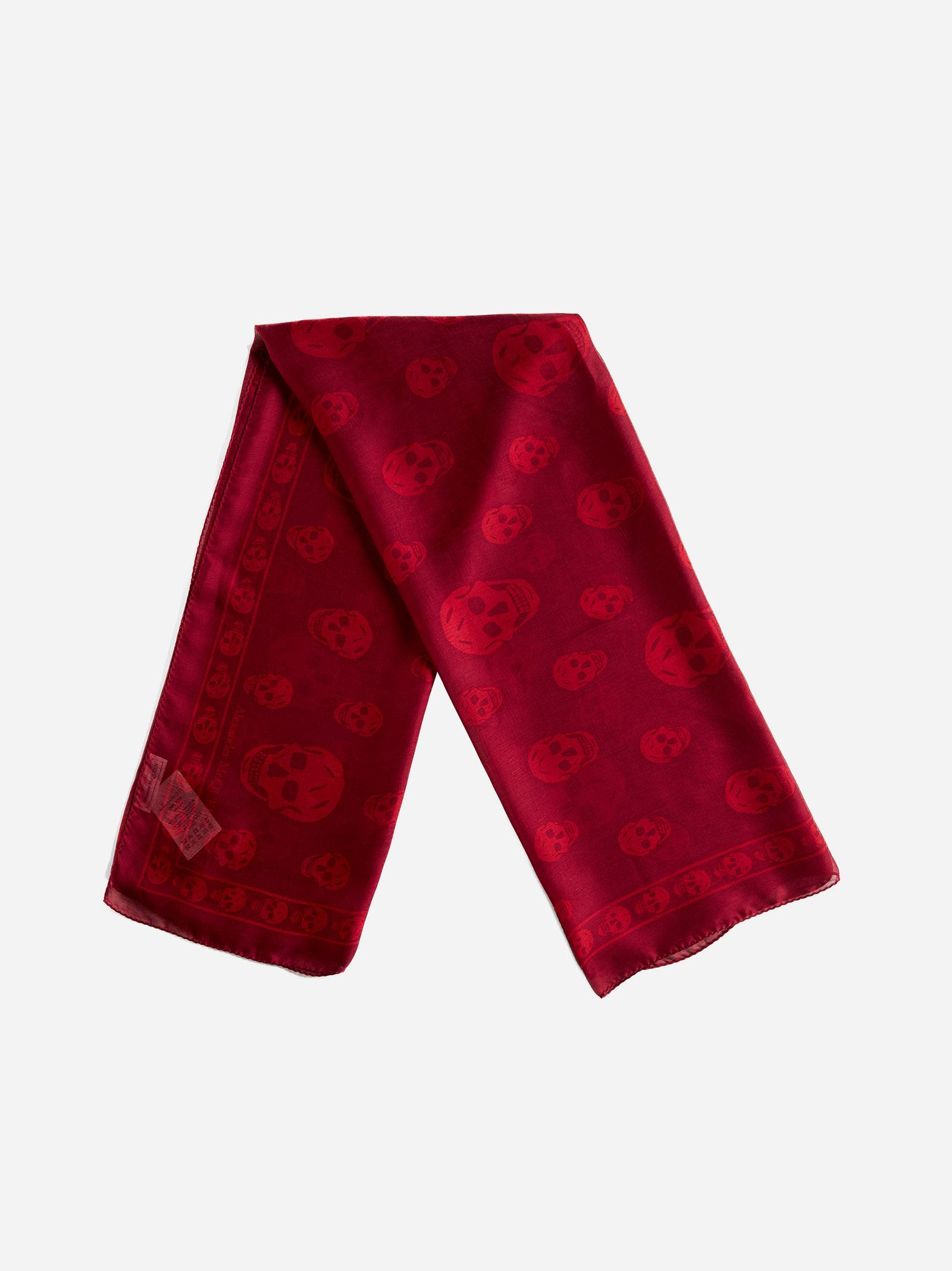 Alexander McQueen Skull Print Silk Scarf in Red | Lyst