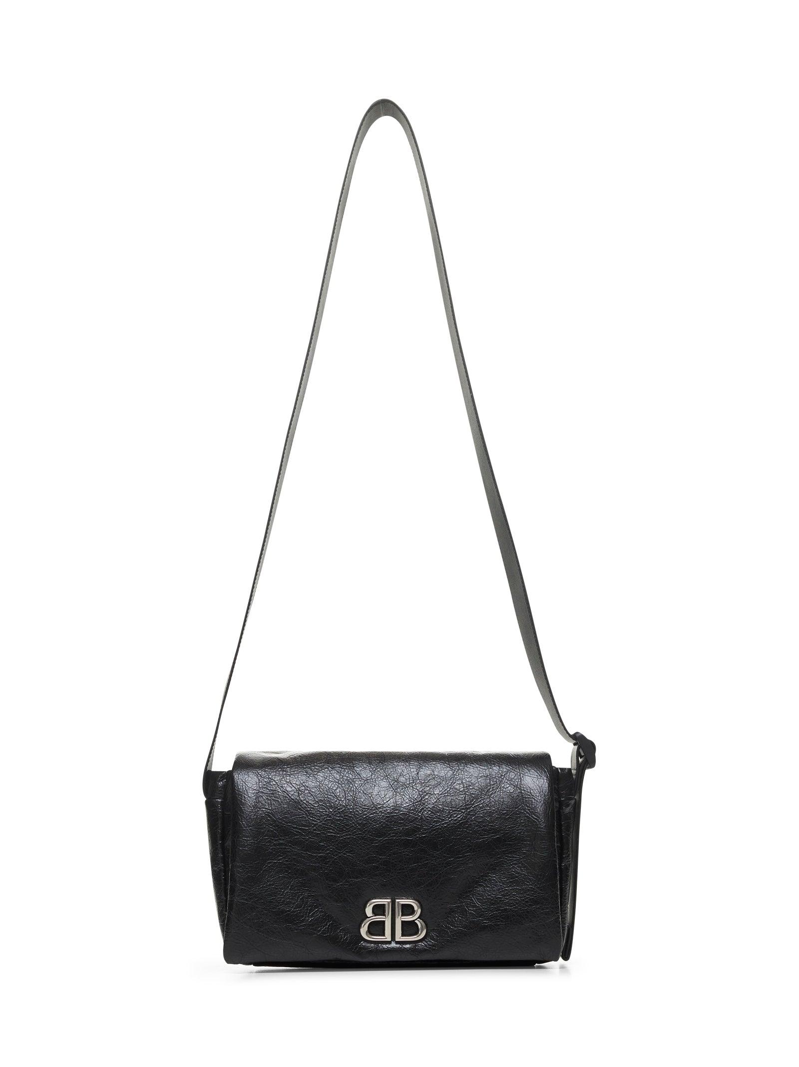 Balenciaga Messenger bags for Men | Online Sale up to 33