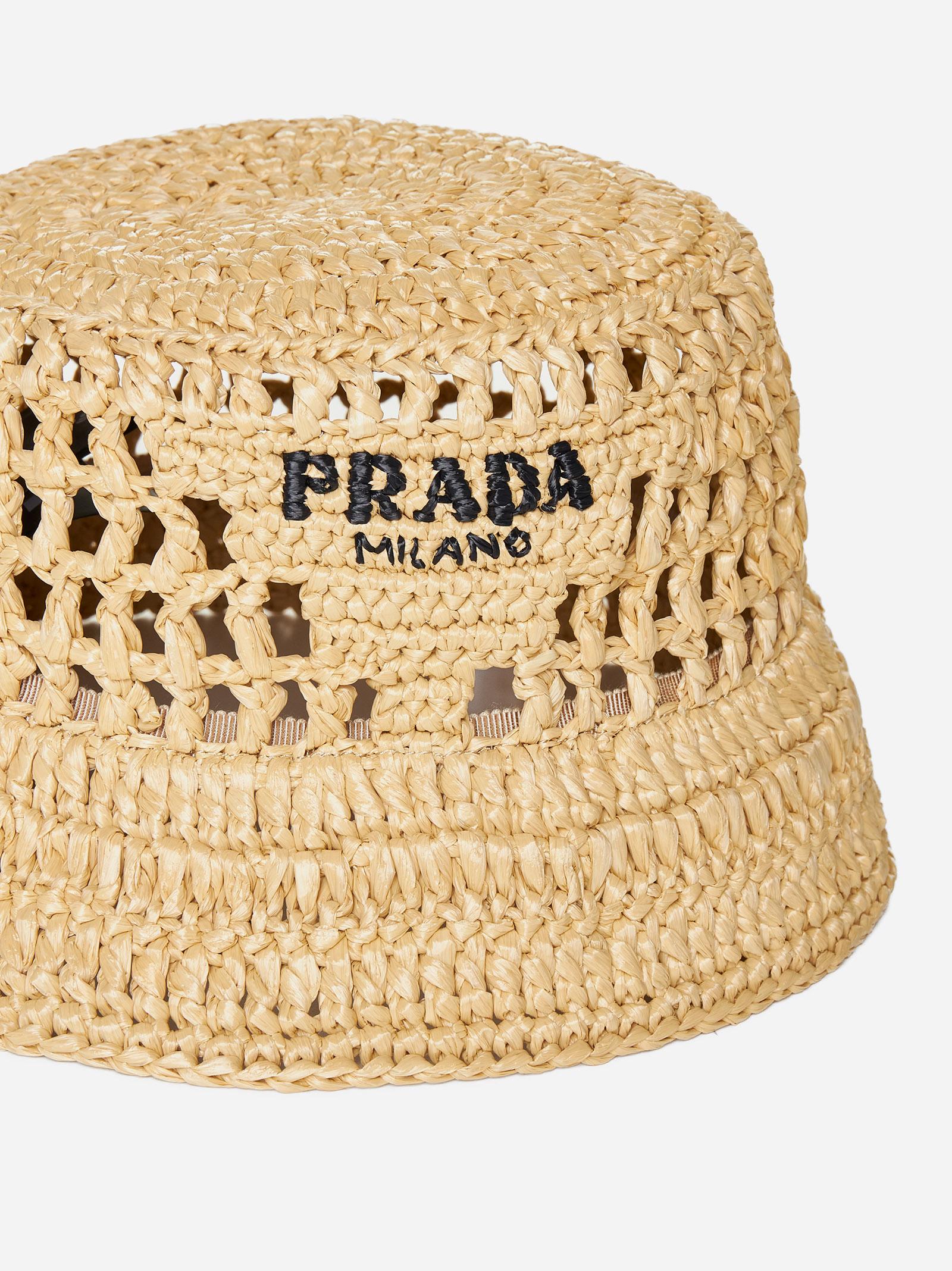 Cappello in rafia crochet di Prada in Neutro | Lyst