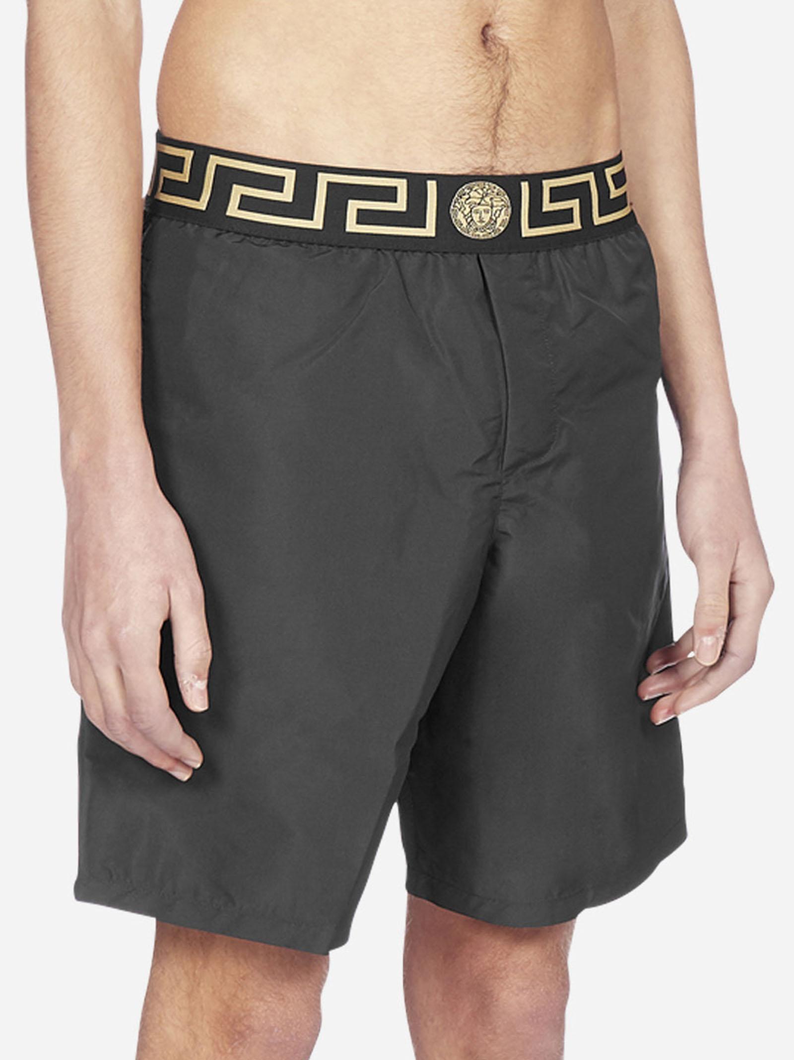 short praia versace