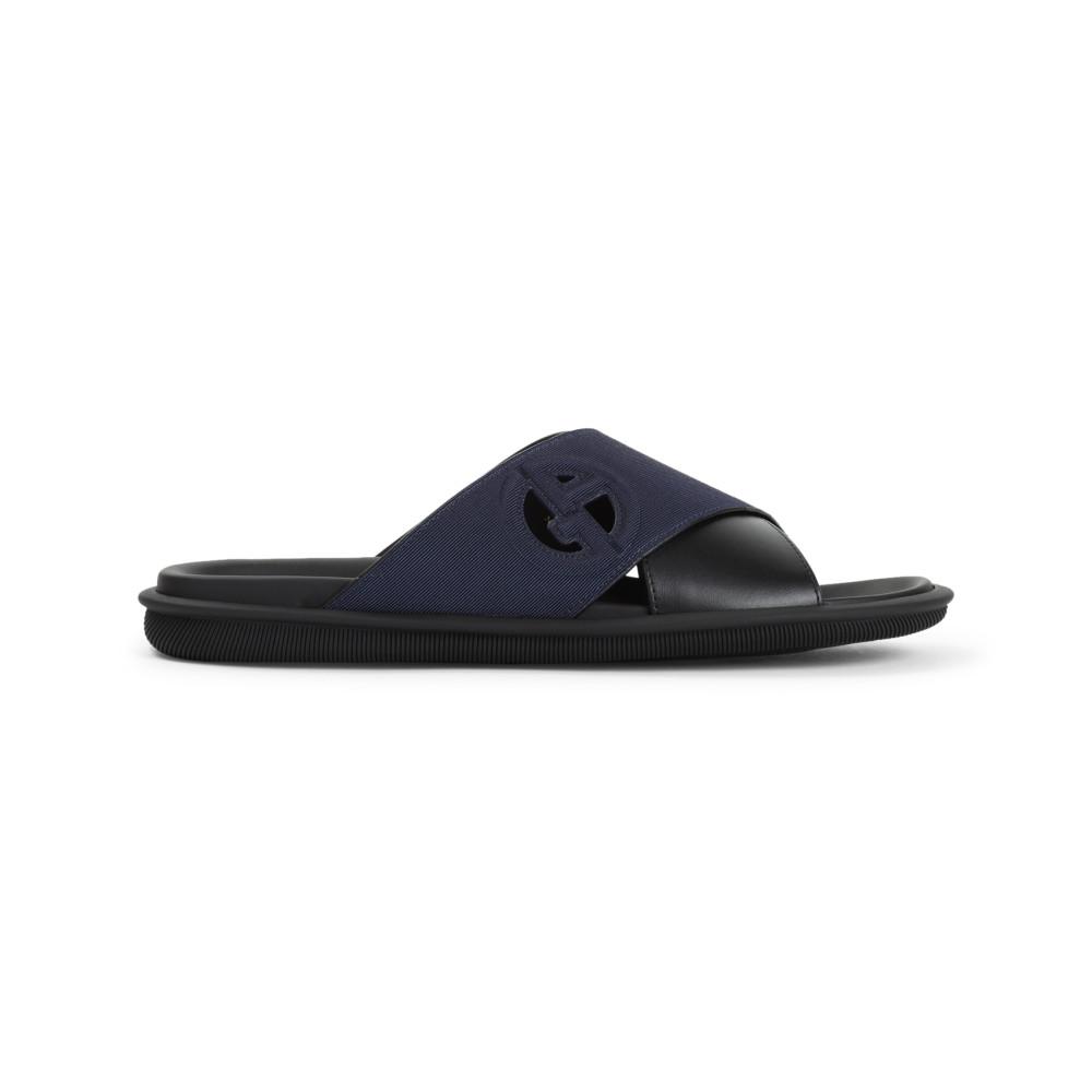 GIORGIO ARMANI GAロゴ レザー トングサンダル GIORGIO ARMANI GAロゴ レザー トングサンダル