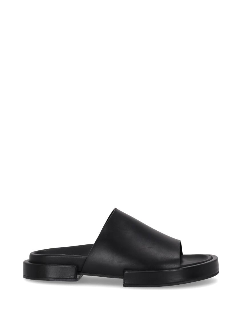 【関税込み】Block Henri Sandals - Ann Demeulemeester - Black Ann Demeulemeester Henri Block Flat Sandals | Black
