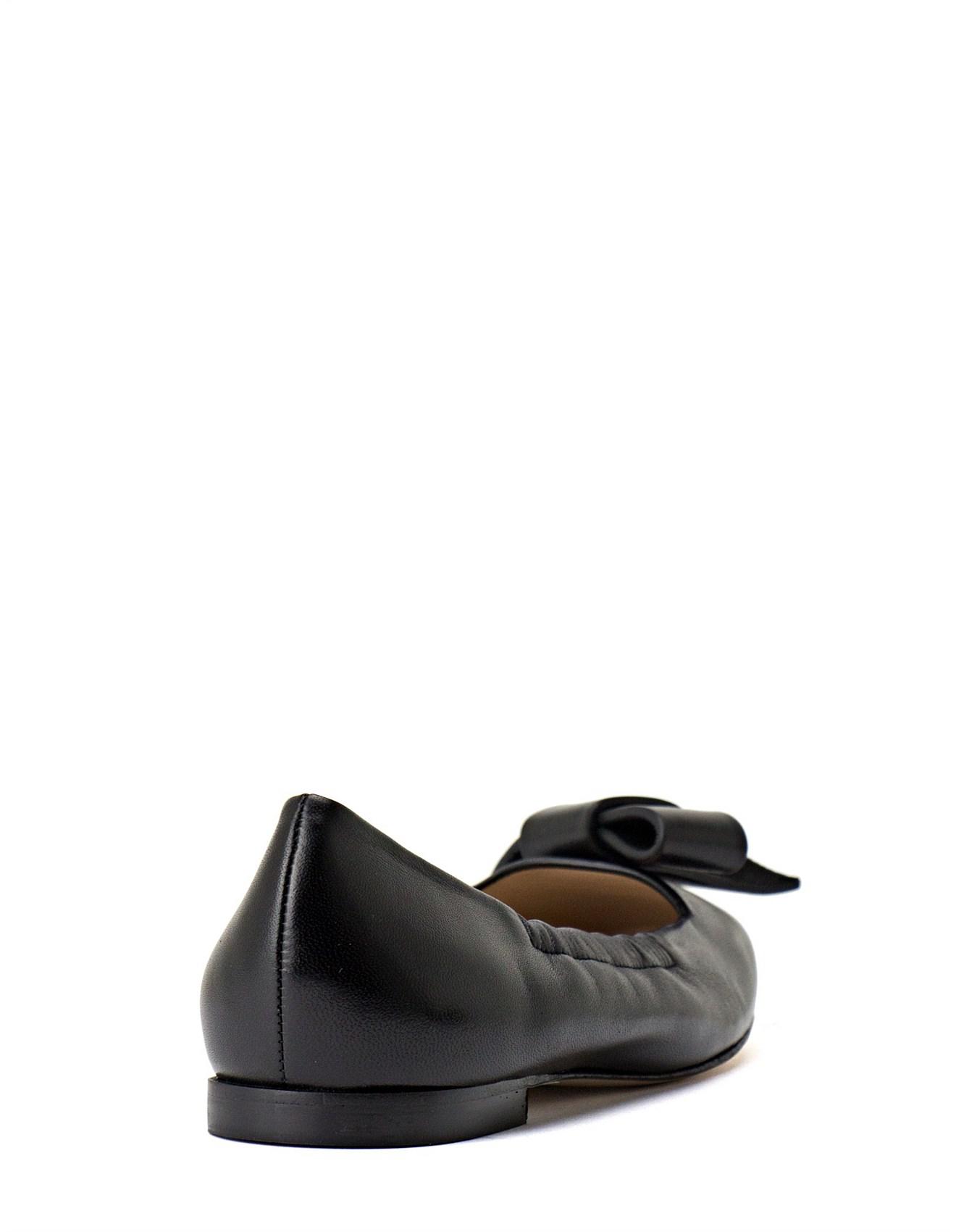 stuart weitzman triton leather flat
