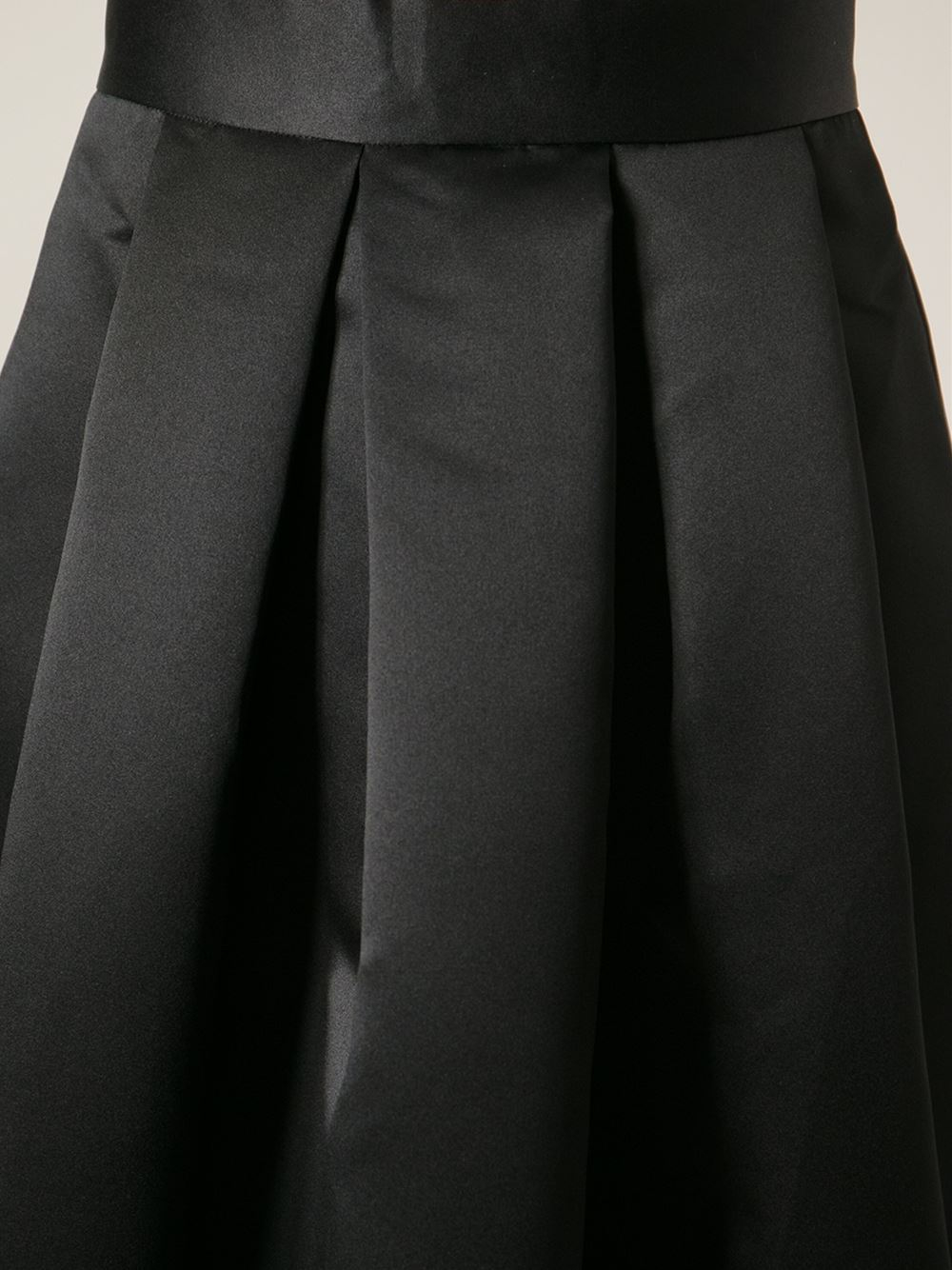 Lulu & Co Satin Box Pleated Skirt in Black | Lyst