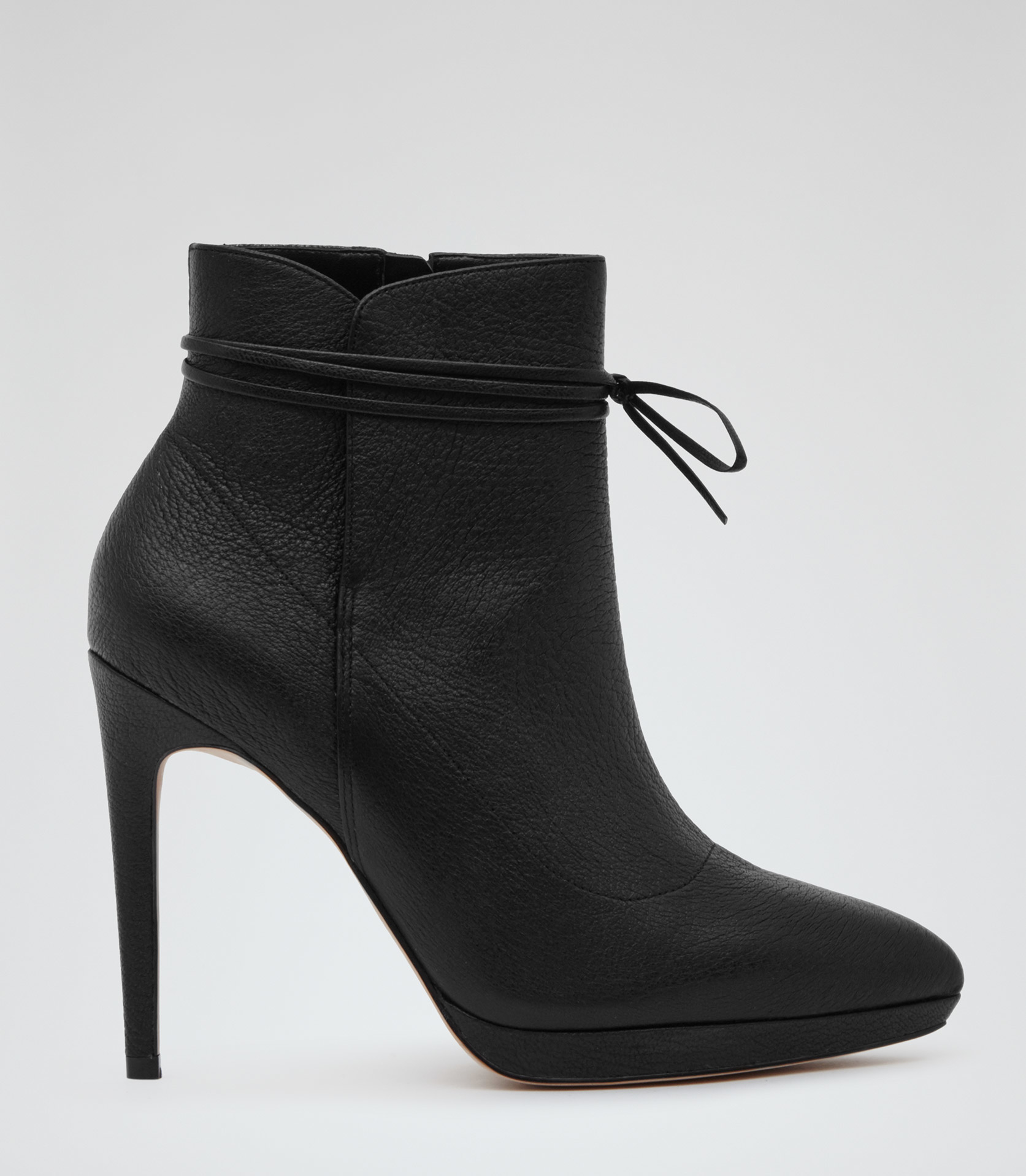 Reiss Orion Bowdetail Ankle Boots in Black Lyst