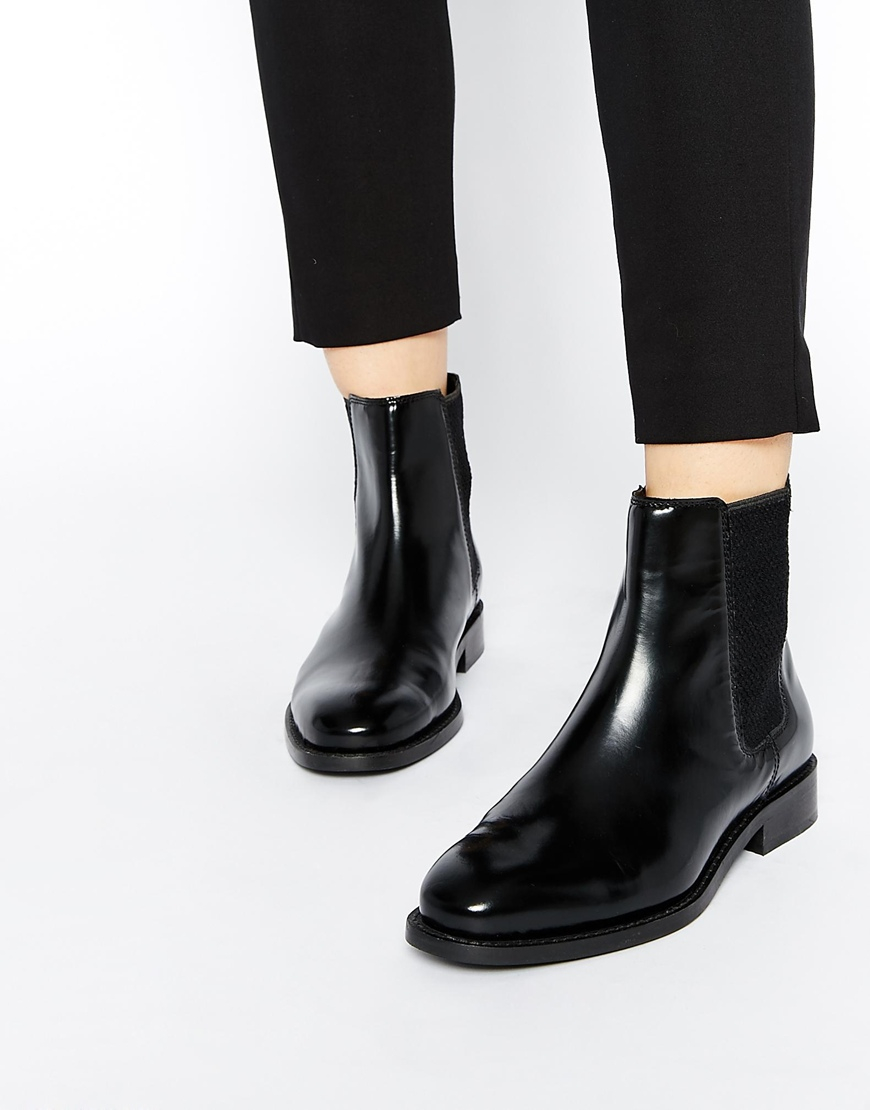 leather chelsea ankle boots