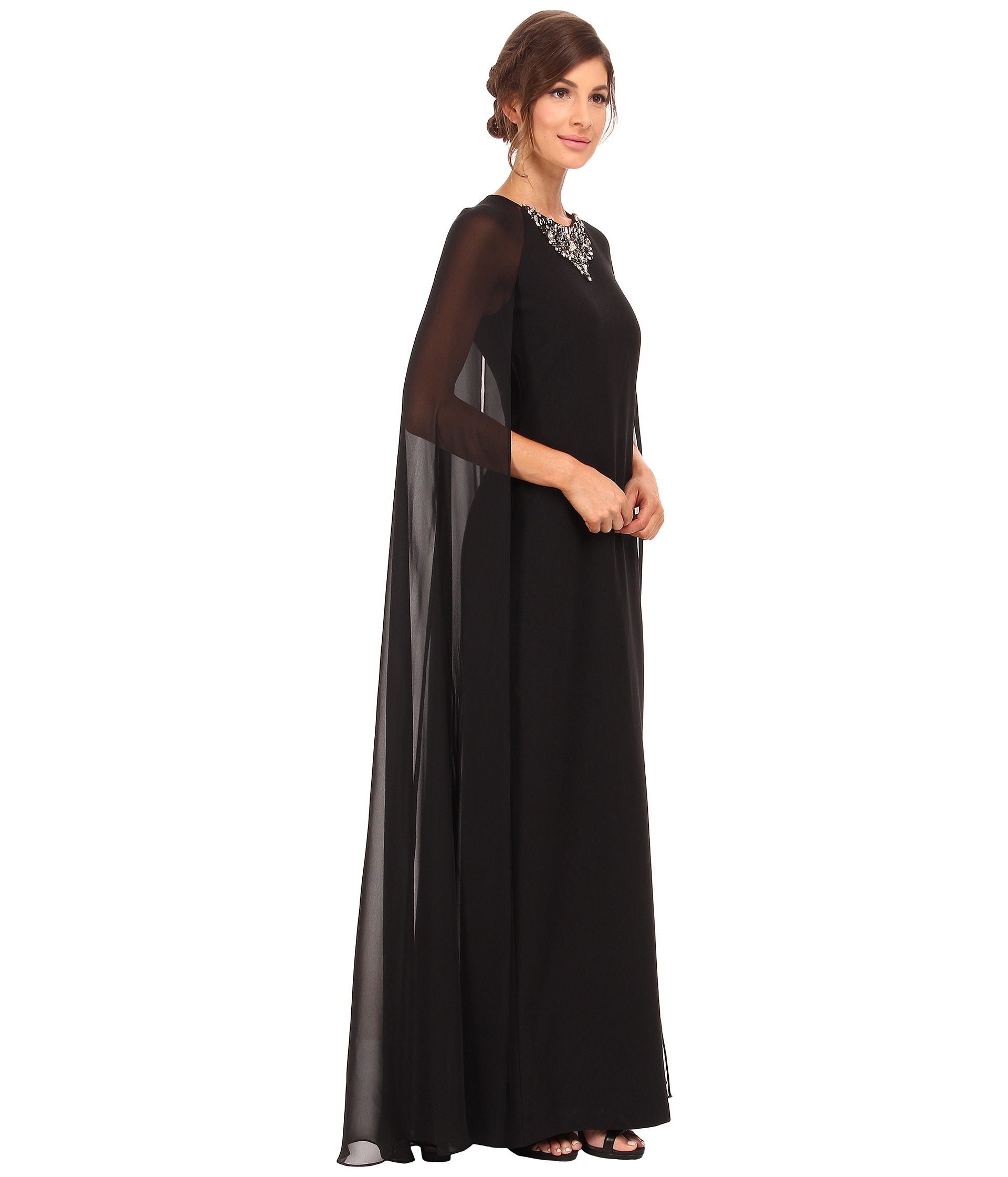 Vince Camuto Fitted Crepe Gown W/ Chiffon Cape in Black - Lyst