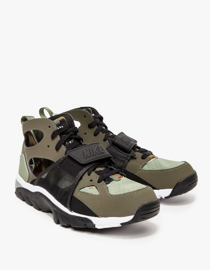 nike air trainer huarache green