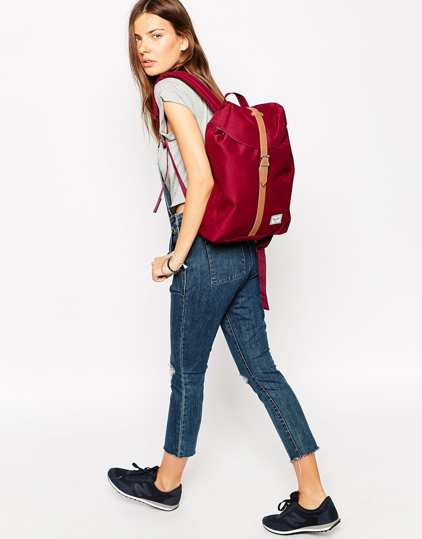 herschel post mid volume backpack