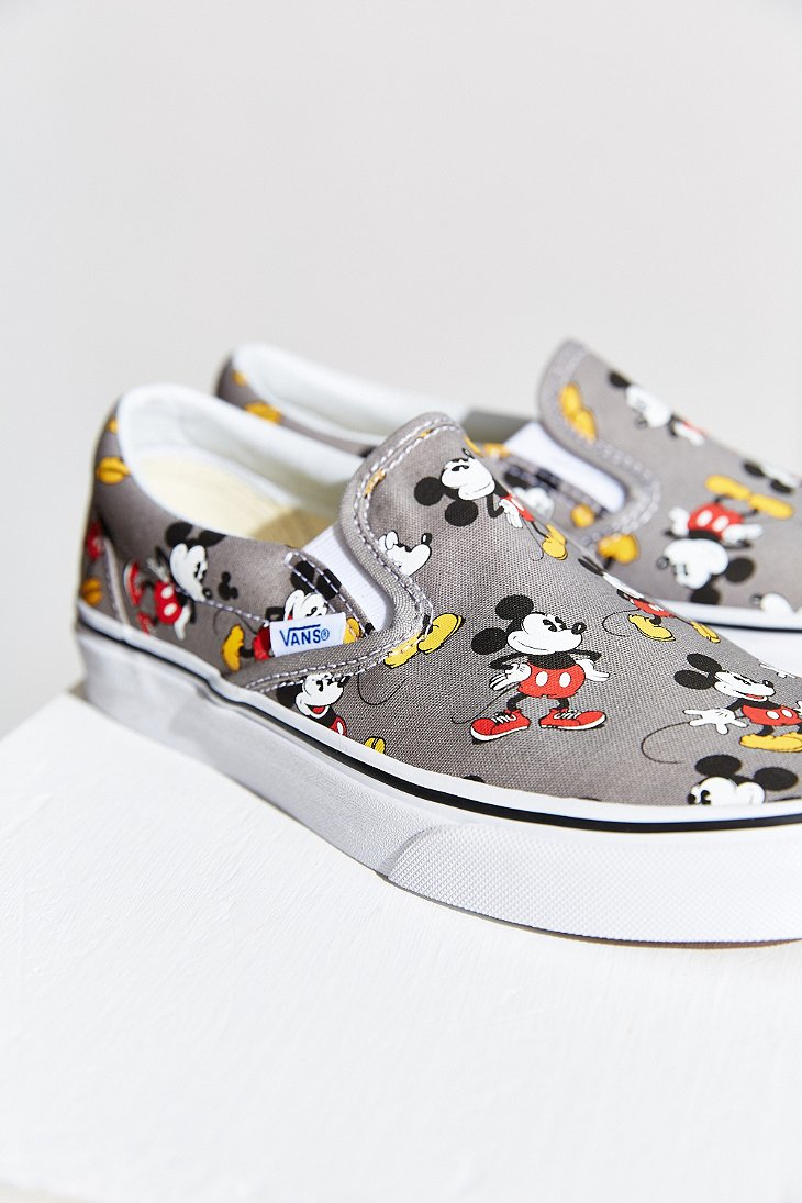 Vans Mickey Mouse Slip-on Sneaker in Grey (Gray) | Lyst