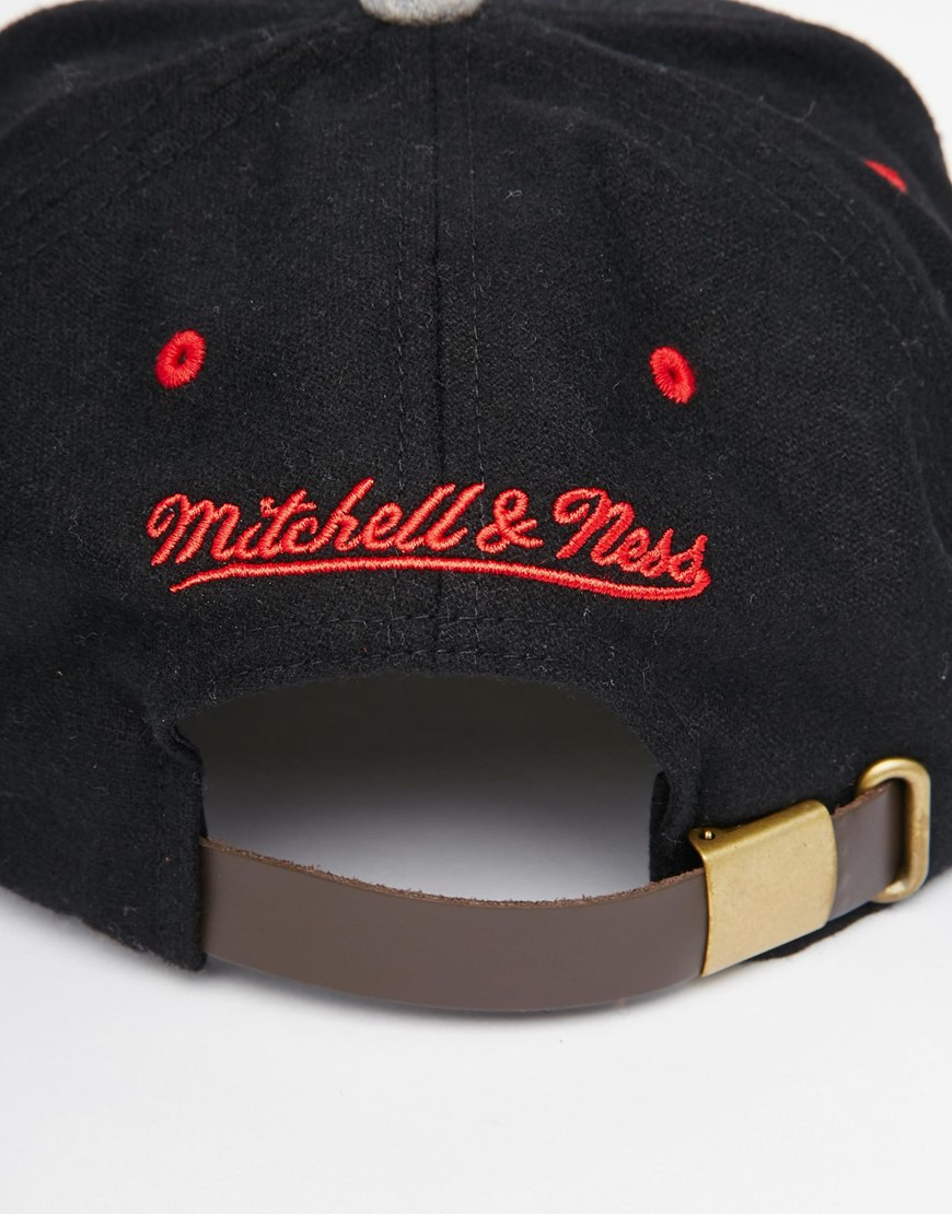 Mitchell & Ness Chicago Bulls Snapback Cap With Melton Wool Visor in Black  for Men | Lyst