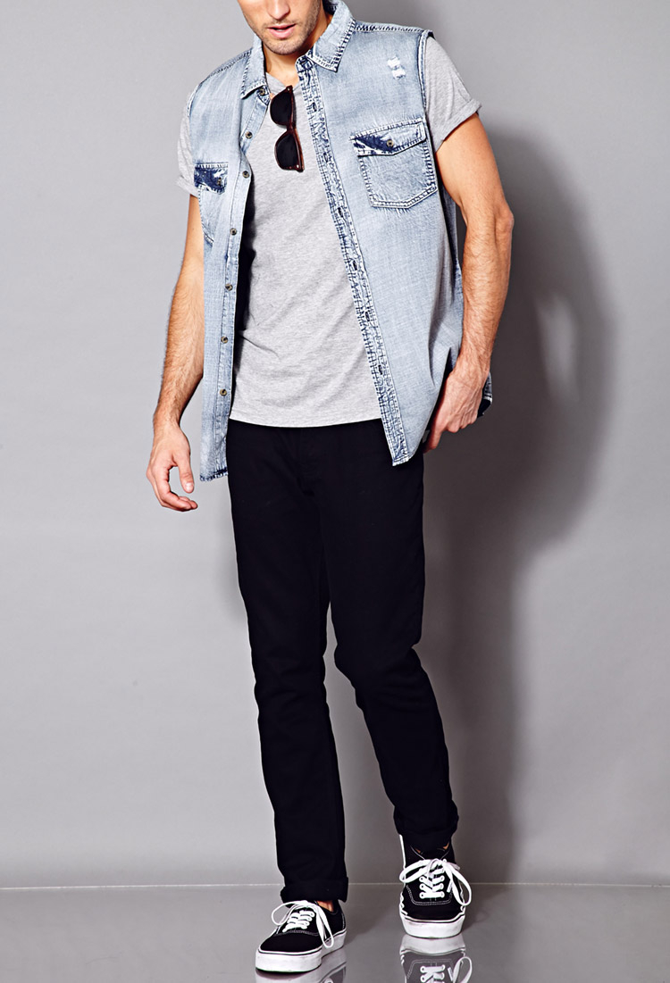Forever 21 Sleeveless Denim Shirt in 