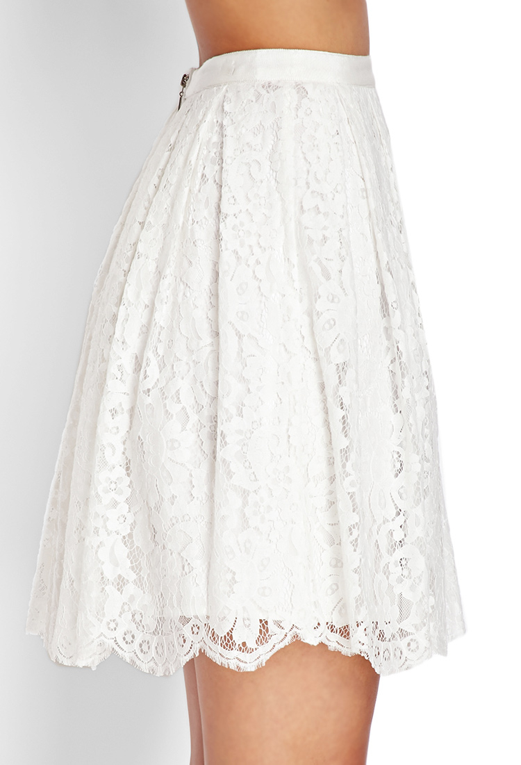 ruffle mini skirt style