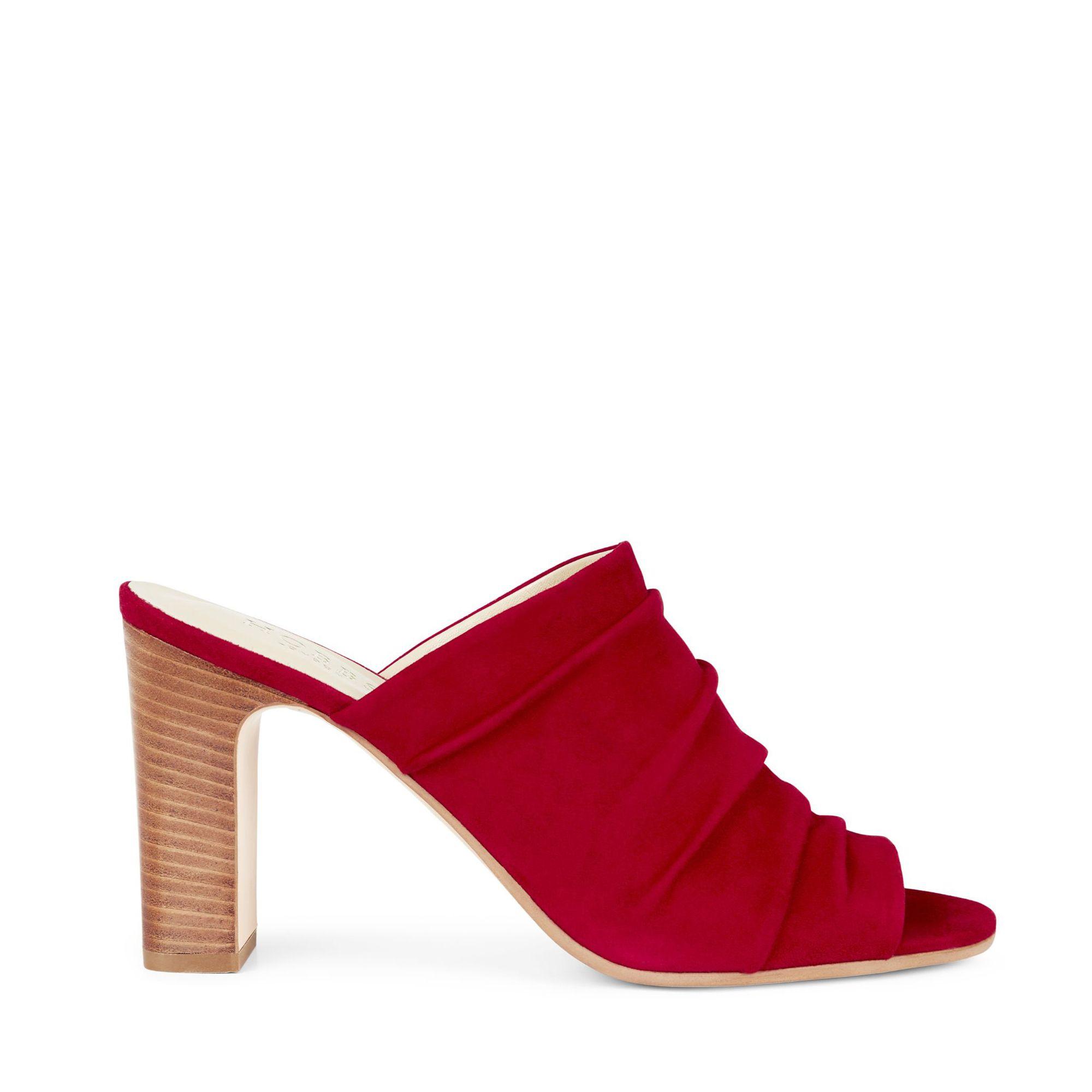 hobbs flat sandals