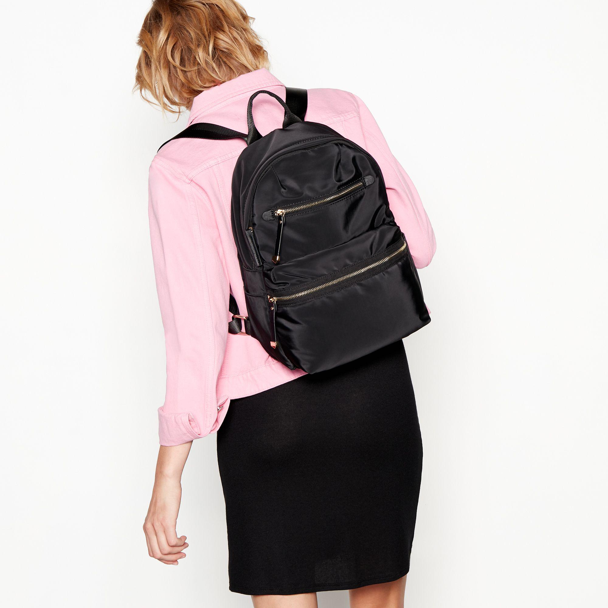 red herring backpack