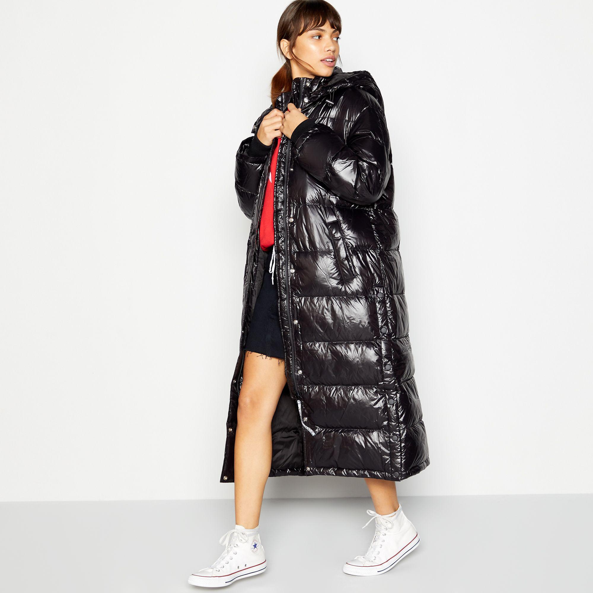 tomo puffer levis