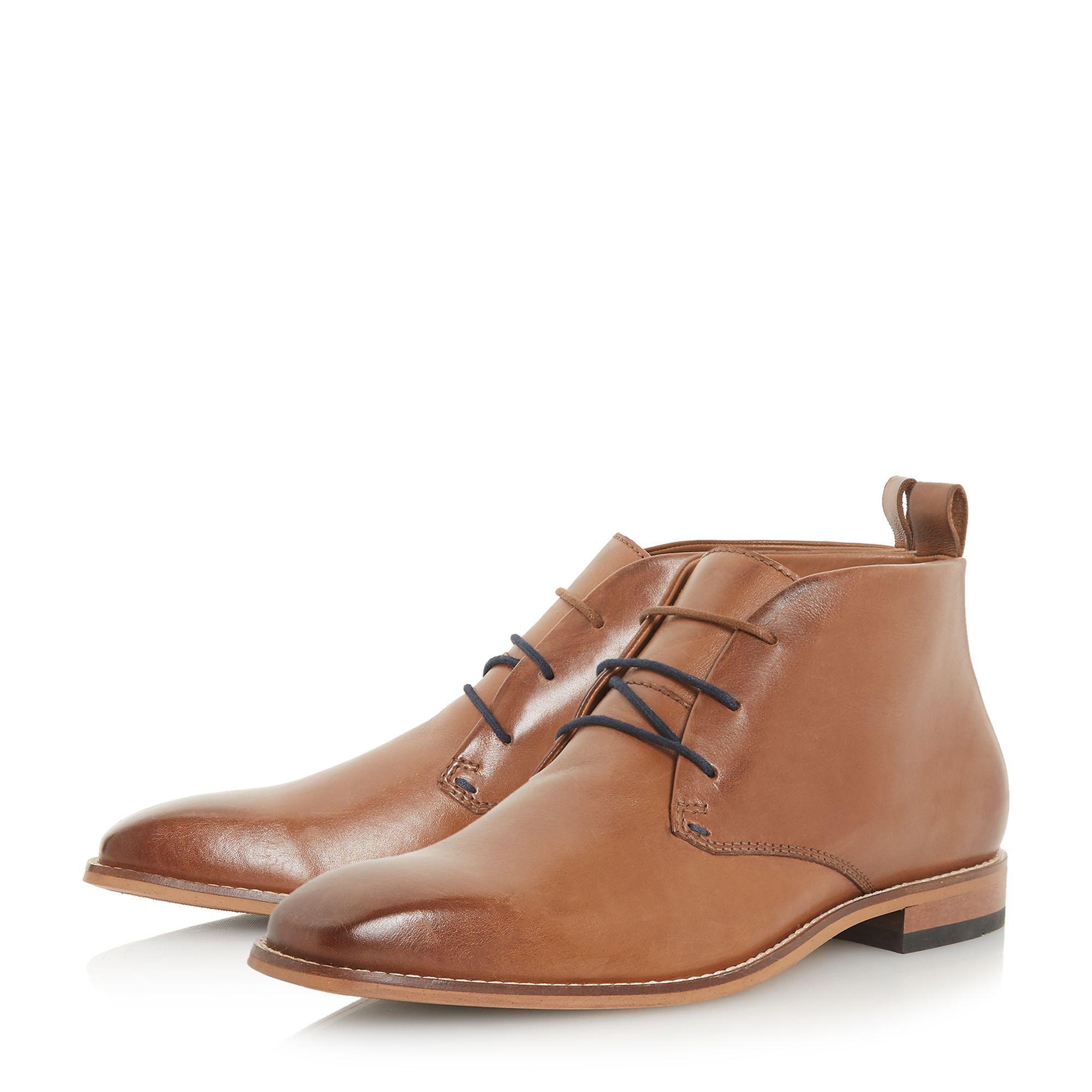 square toe chukka boots