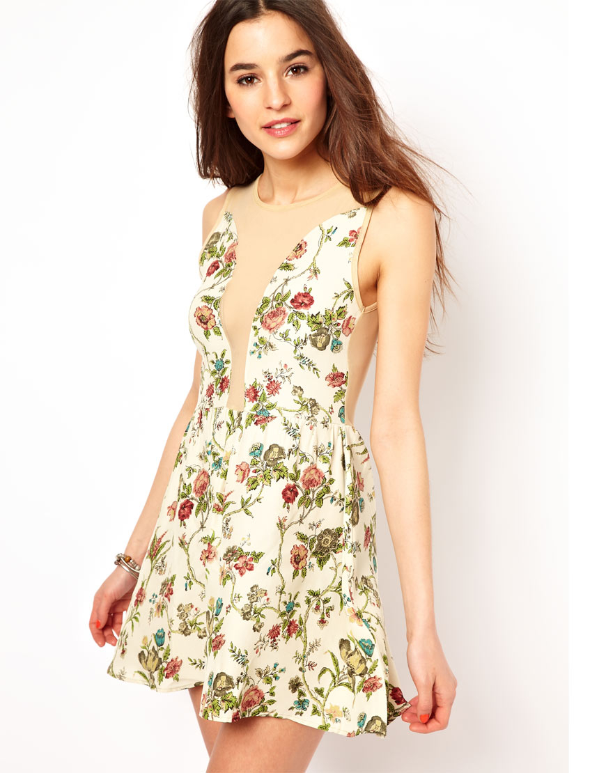 lulu dress exchange policy brief