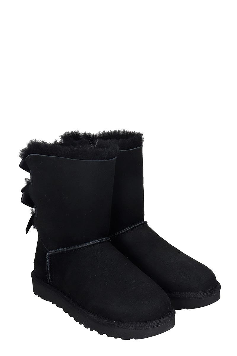 black uggs with one bow