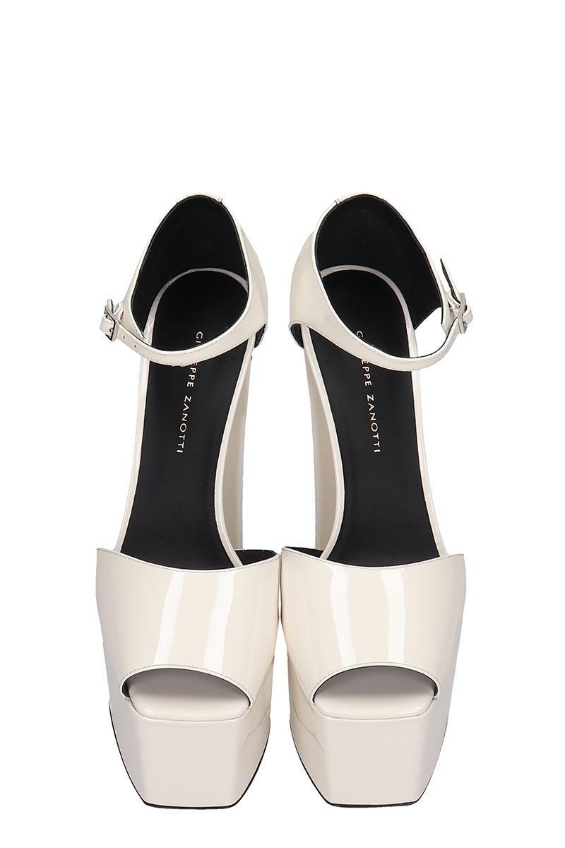 Giuseppe Zanotti Bebe Touch Sandals In White Patent Leather | Lyst