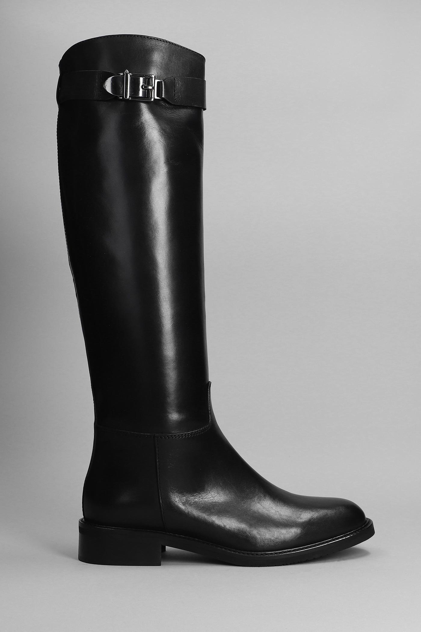 Julie Dee Low Heels Boots In Black Leather | Lyst