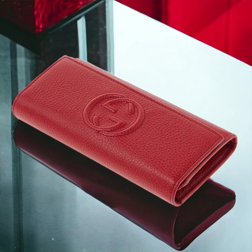 Gucci women's wallets online