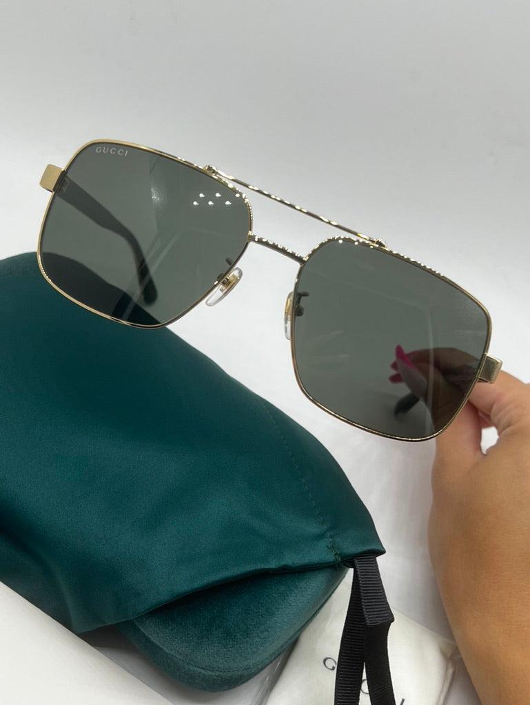 Gucci GG0529S Square Metal Aviator Gold Sunglasses in Black | Lyst