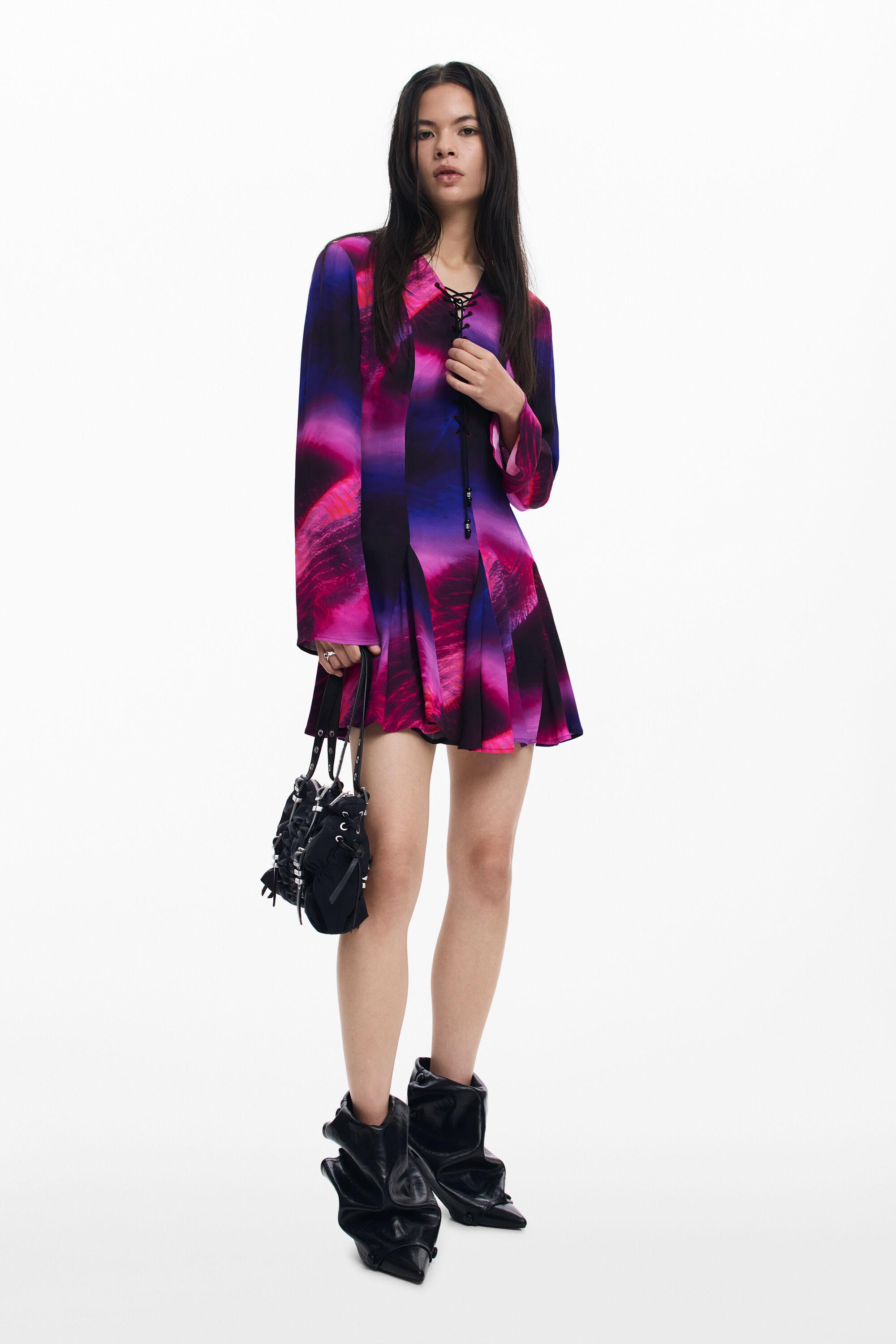 Robe Desigual Sans Manches Noire Et Violette – Hiver – Taille 44 – Très Bon état