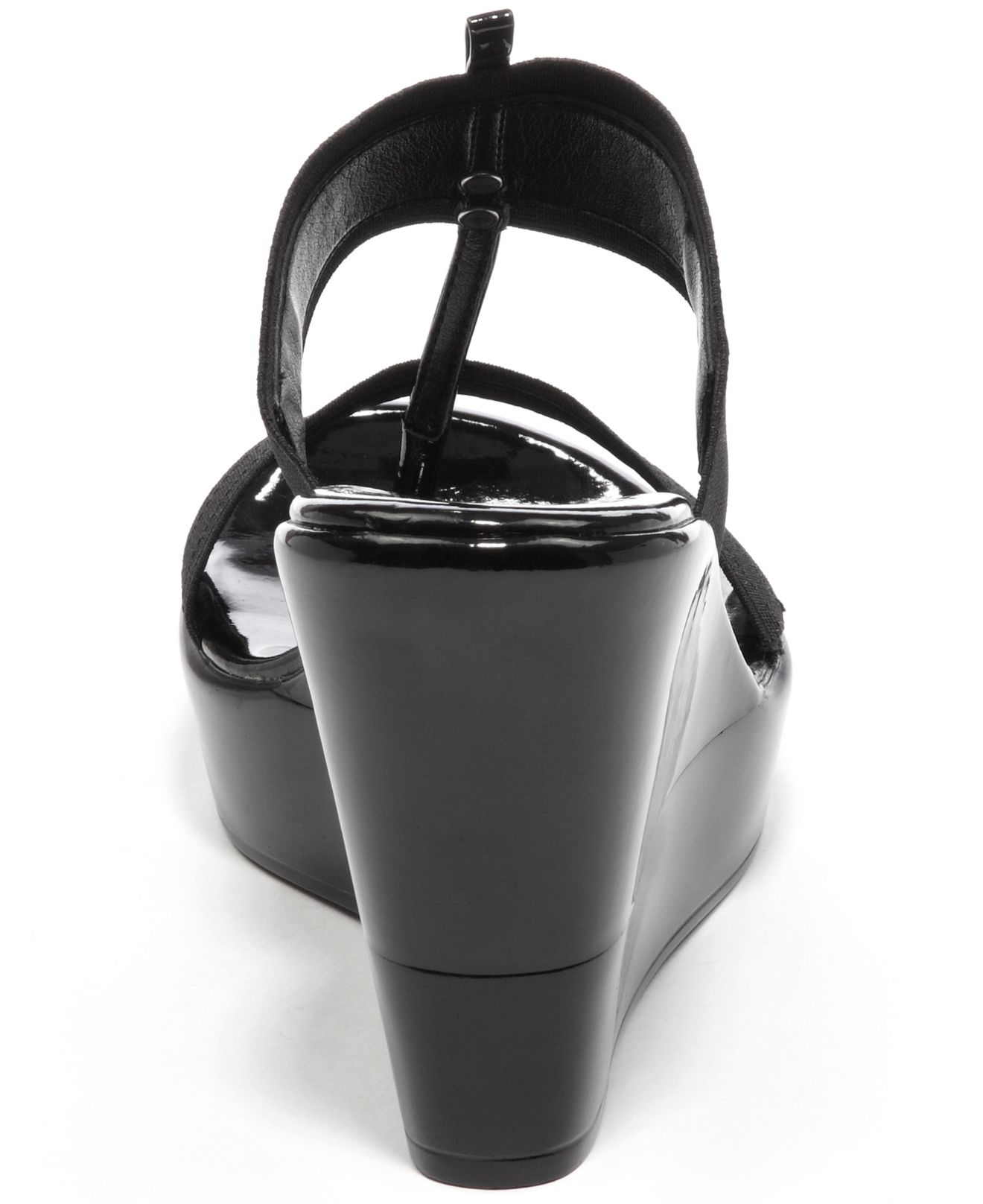 bcbgeneration black wedges