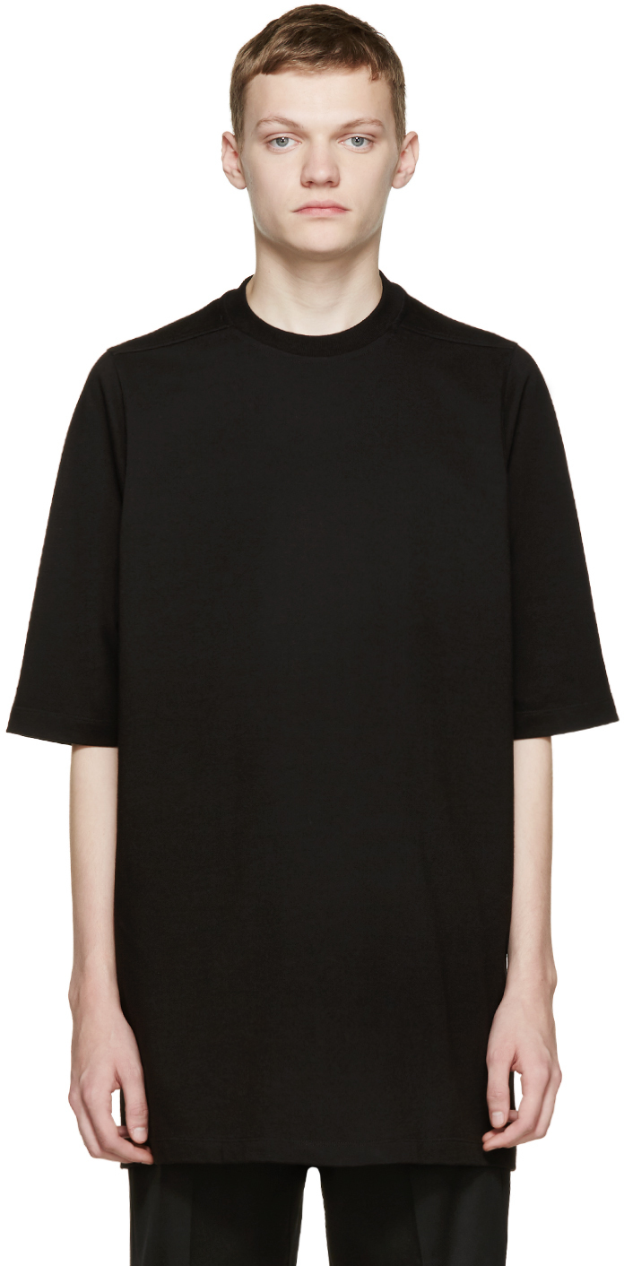 black short sleeve sweatshirt
