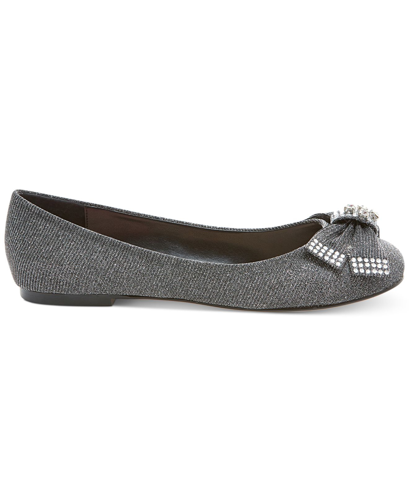 flats with bow on top