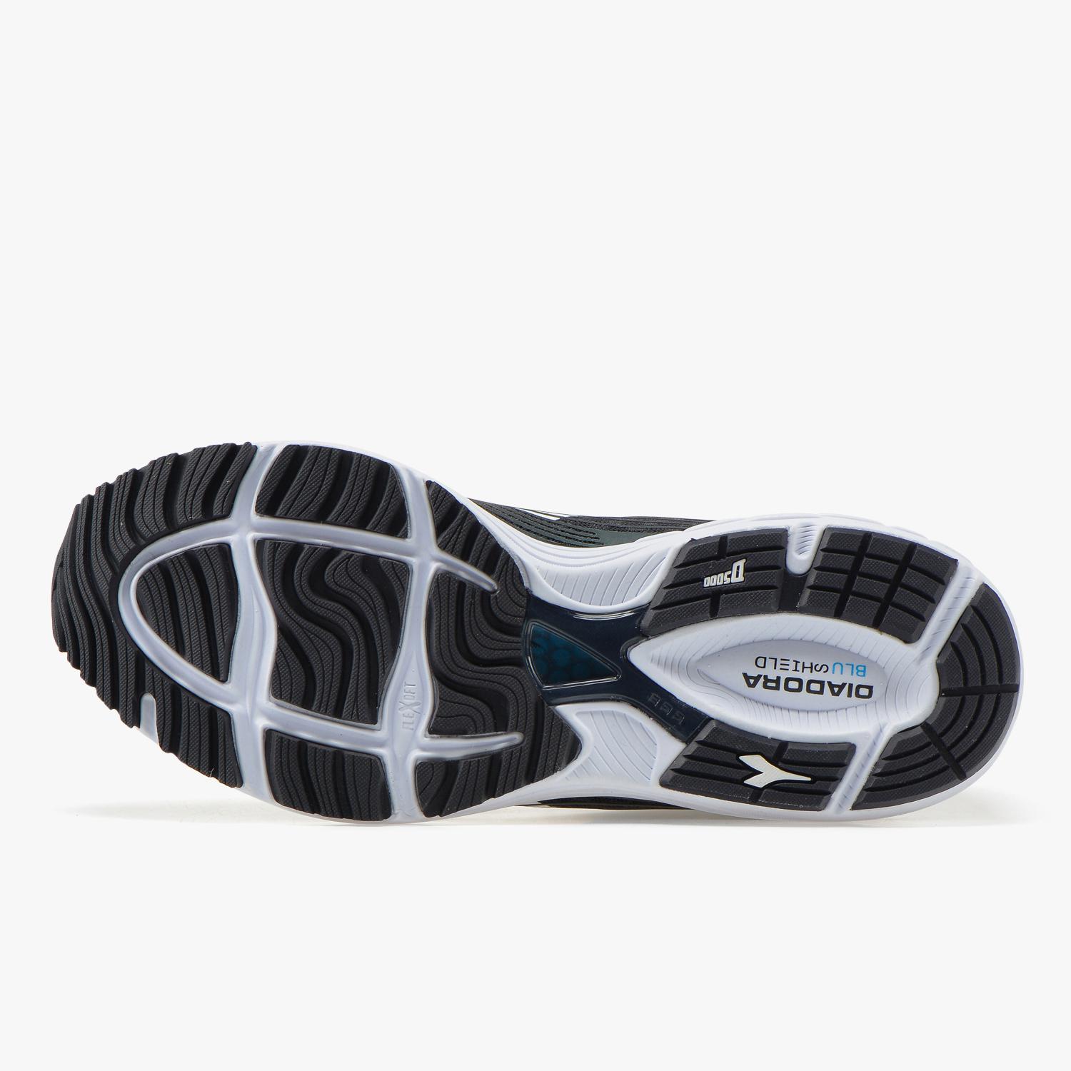 diadora blushield d5000