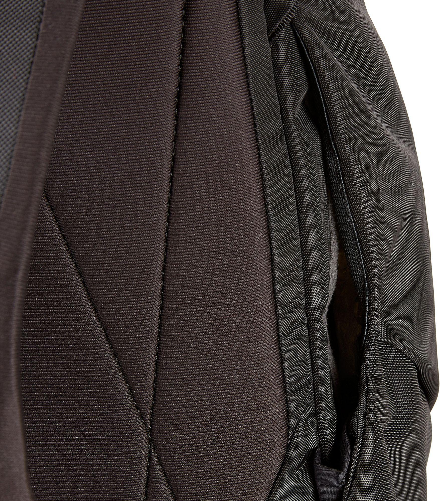 instigator 20l backpack