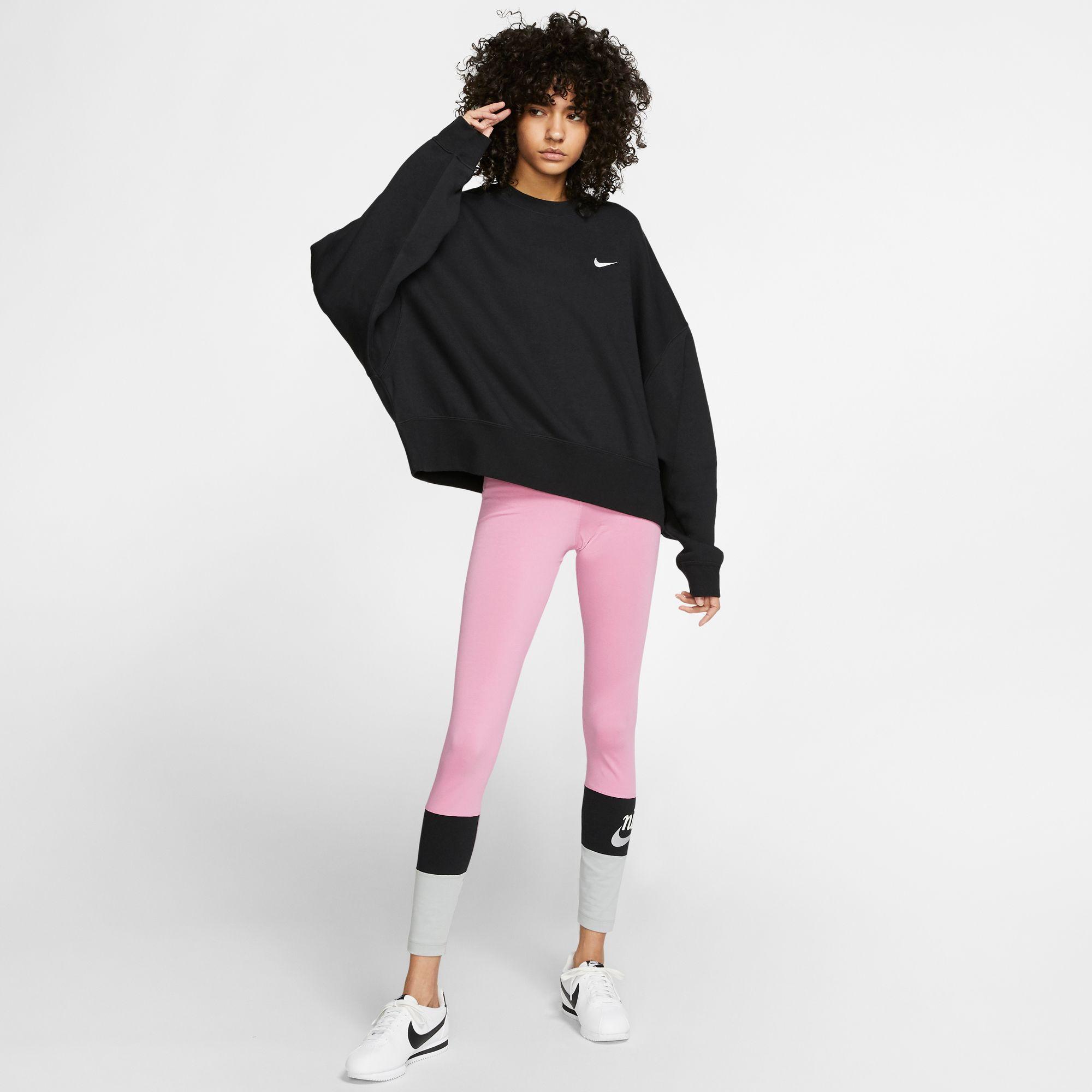 Nike Sportswear Essential Fleece Crew 