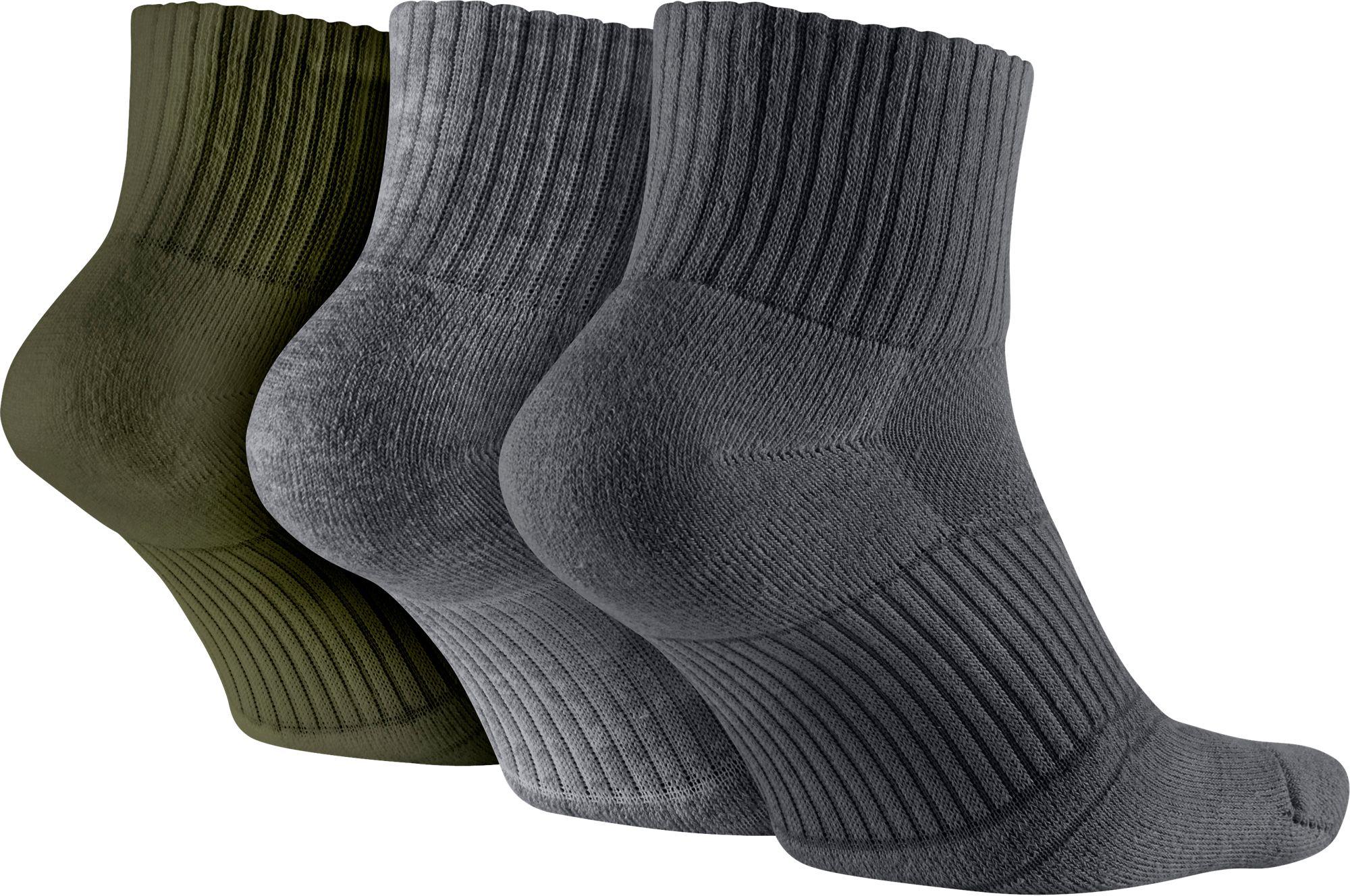 nike dri fit half cushion quarter socks