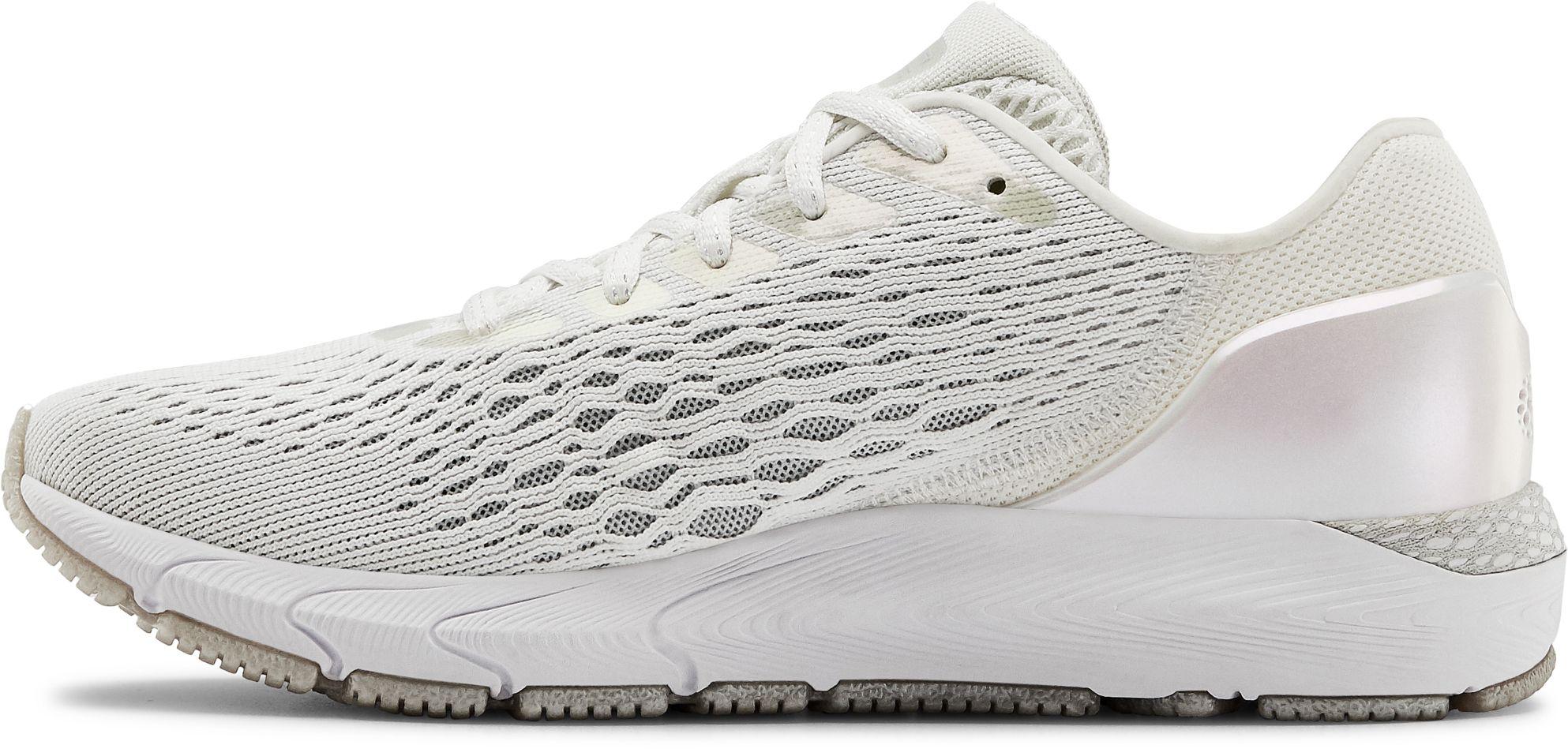 under armour hovr sonic white