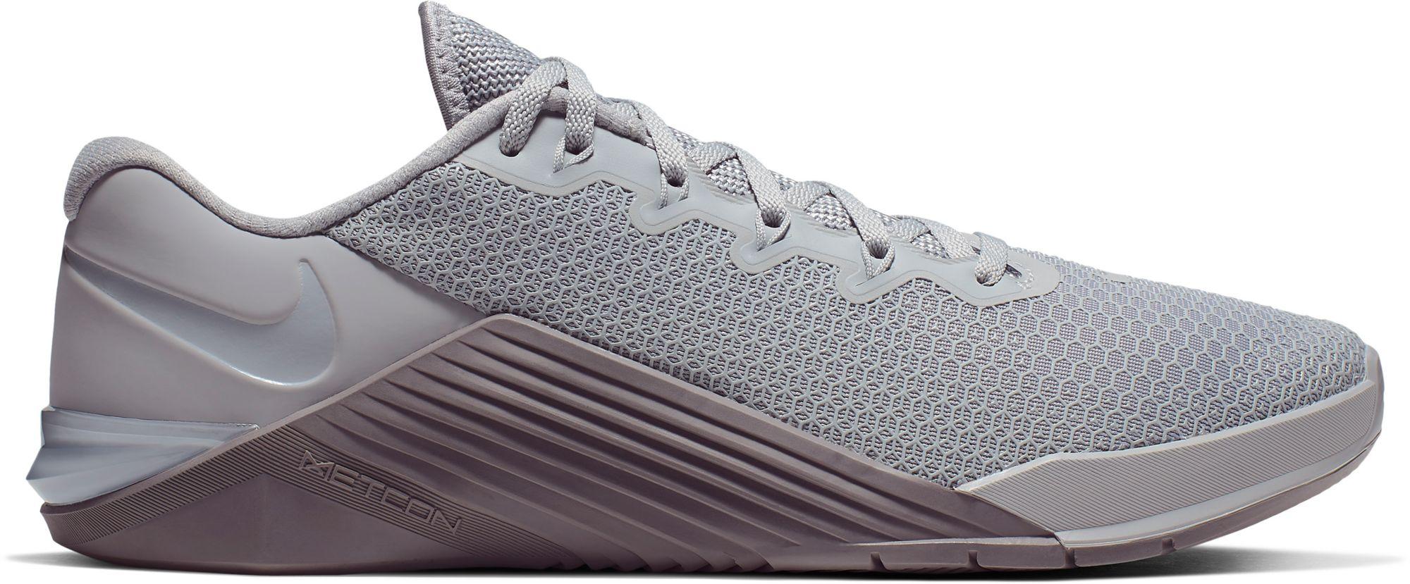 Nike Metcon 5 Training Shoe (gunsmoke) - Clearance Sale in Gray for Men |  Lyst